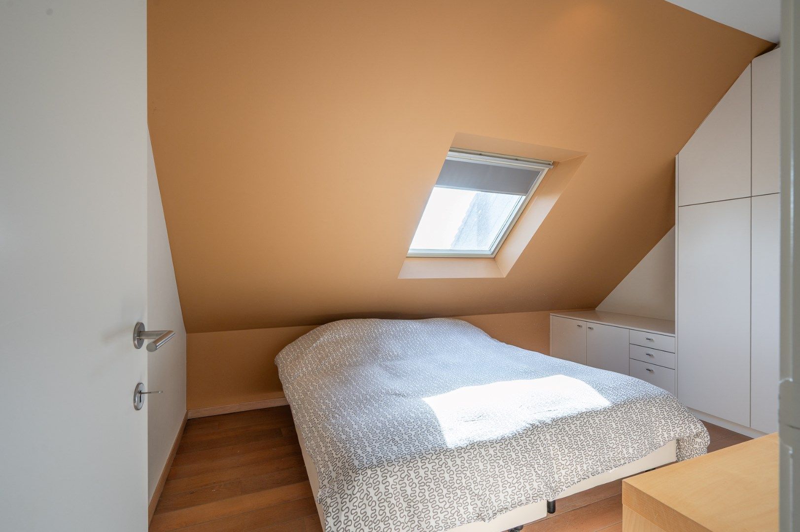 Uitzonderlijk ruim appartement met 3 slaapkamers en mooie zonneterrassen foto 17