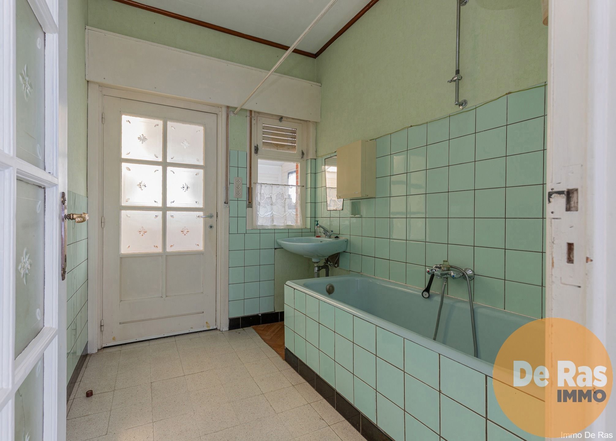 LEDE– Te renoveren woning op perceel van 12a 71ca foto 10