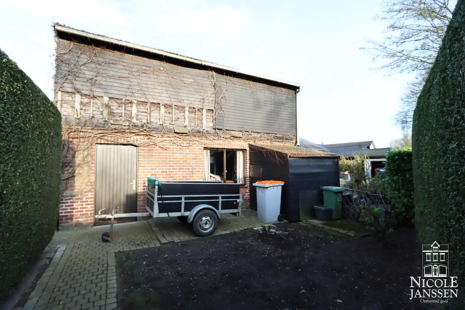 Verzorgde gezinswoning met mooie tuin in Geistingen foto 21