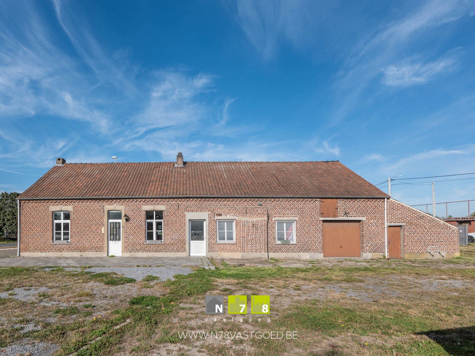 Hoofdfoto van de publicatie: Boerderij te koop