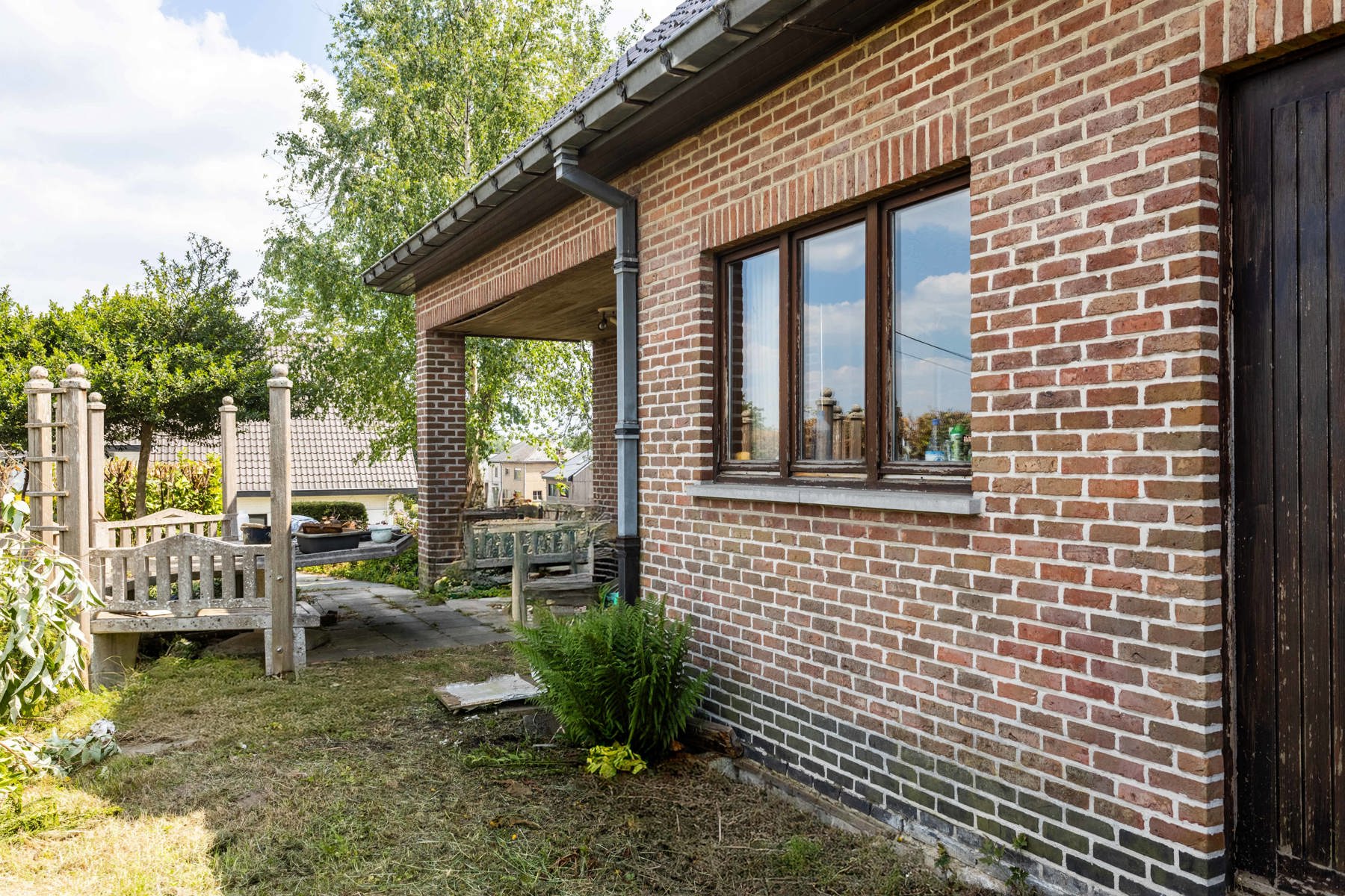 Deels te renoveren open bebouwing te Mere! foto 32