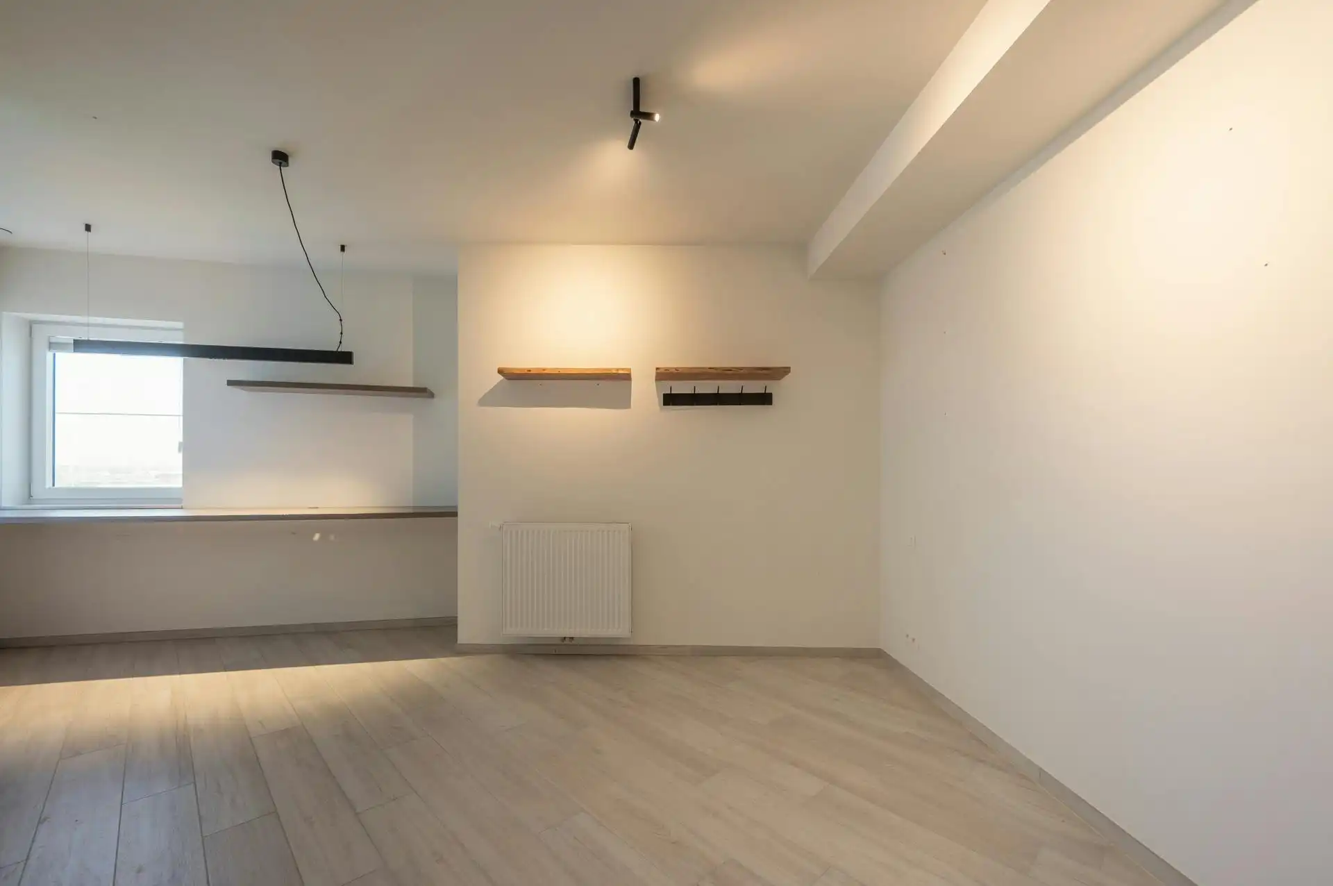 Ruim appartement met terras en zicht op jachthaven te koop foto 19