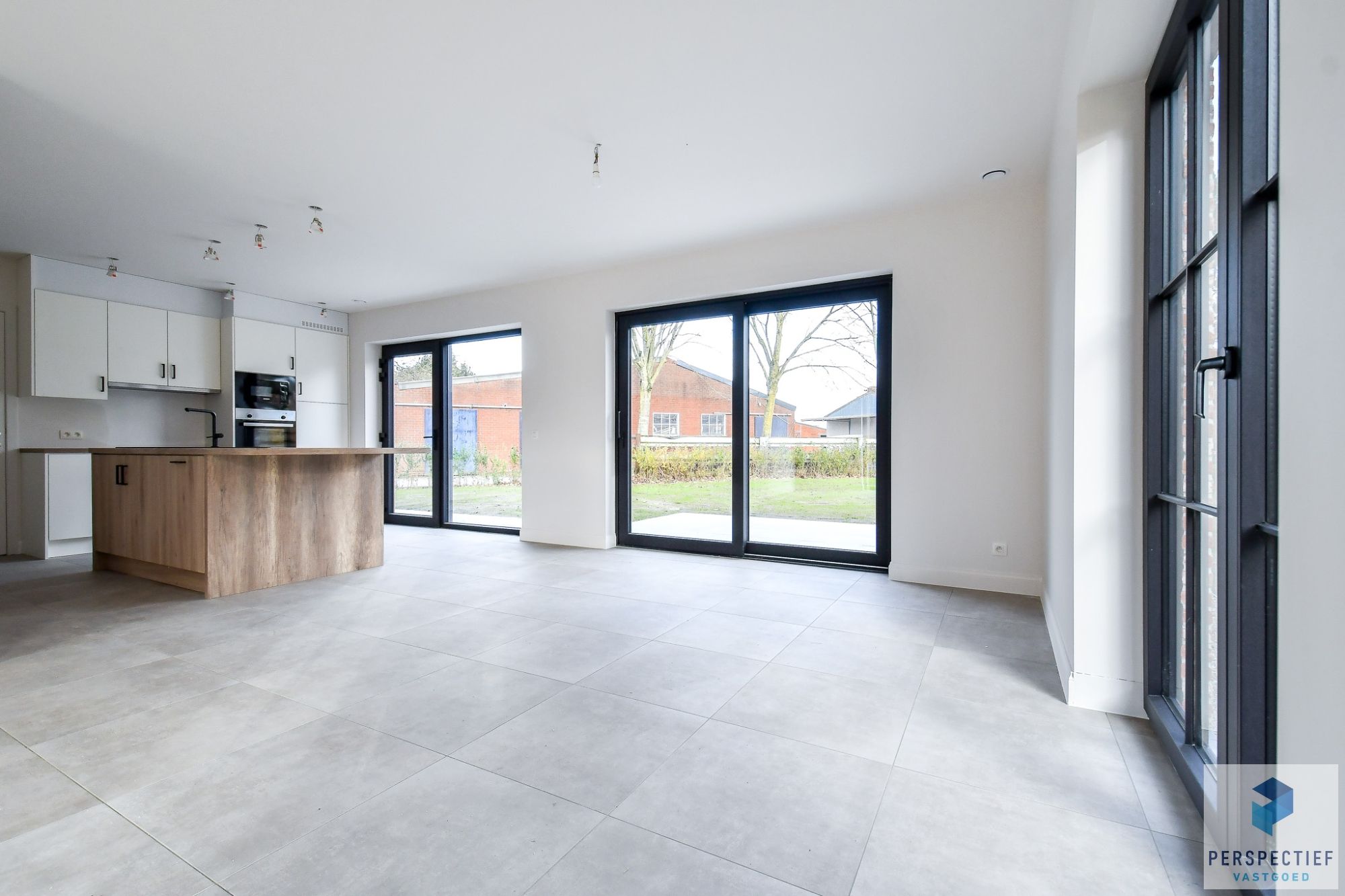 Centraal gelegen nieuwbouwwoning in een landelijke omgeving met vlotte verbinding naar de E40 foto 6