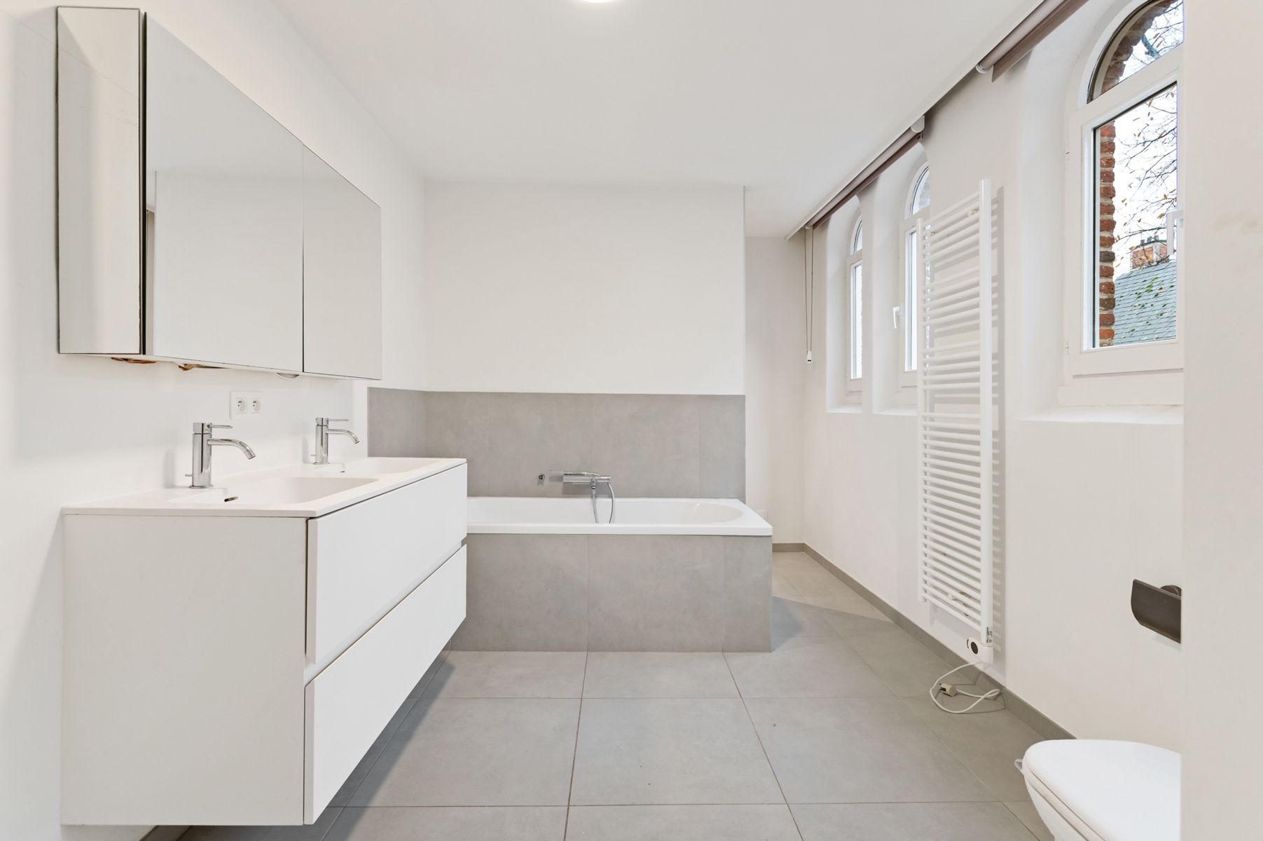 Unieke pastoriewoning in parktuin met uniek uitzicht foto 13