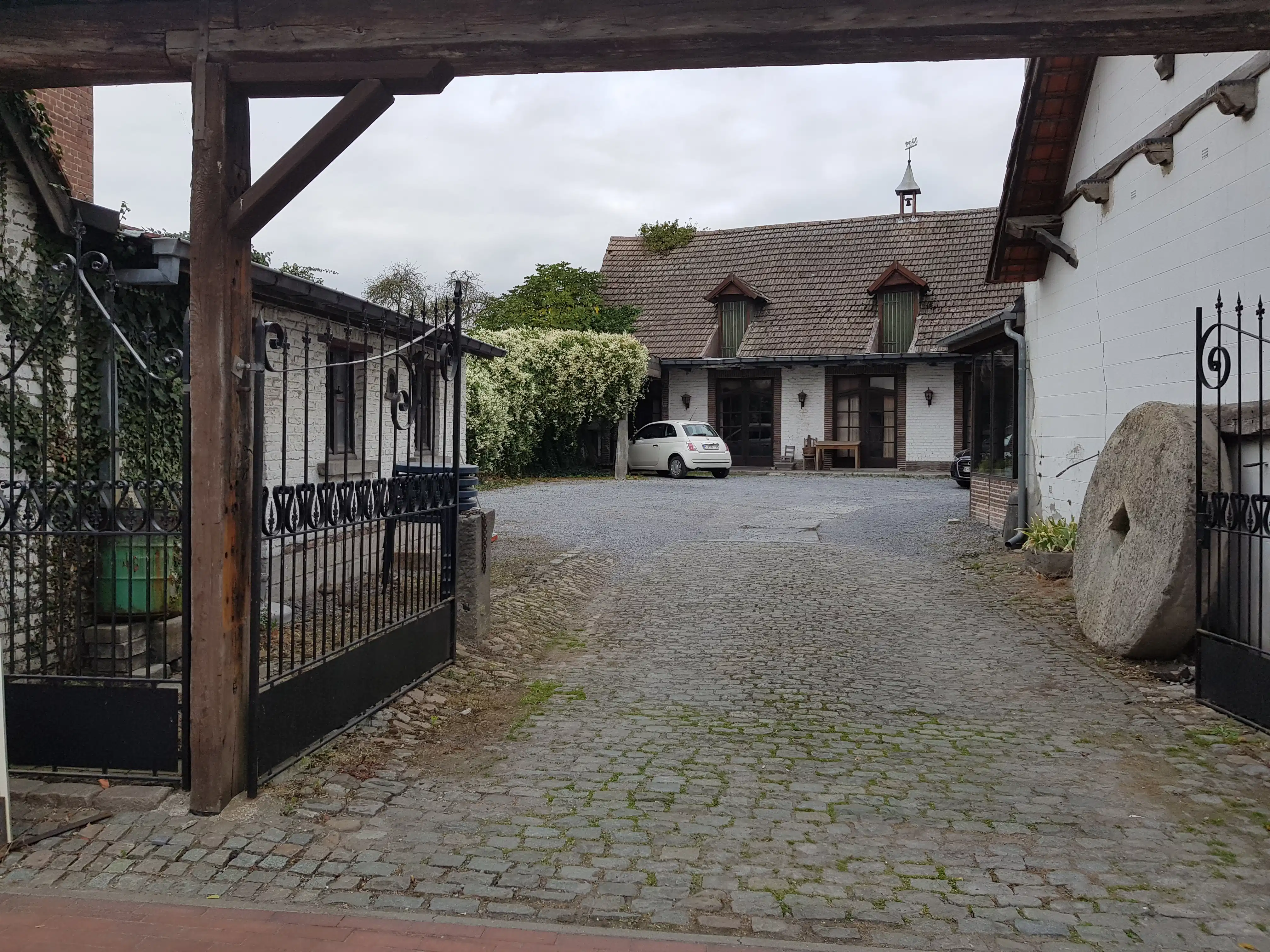 Locatie met veel potentieel te koop  foto 5