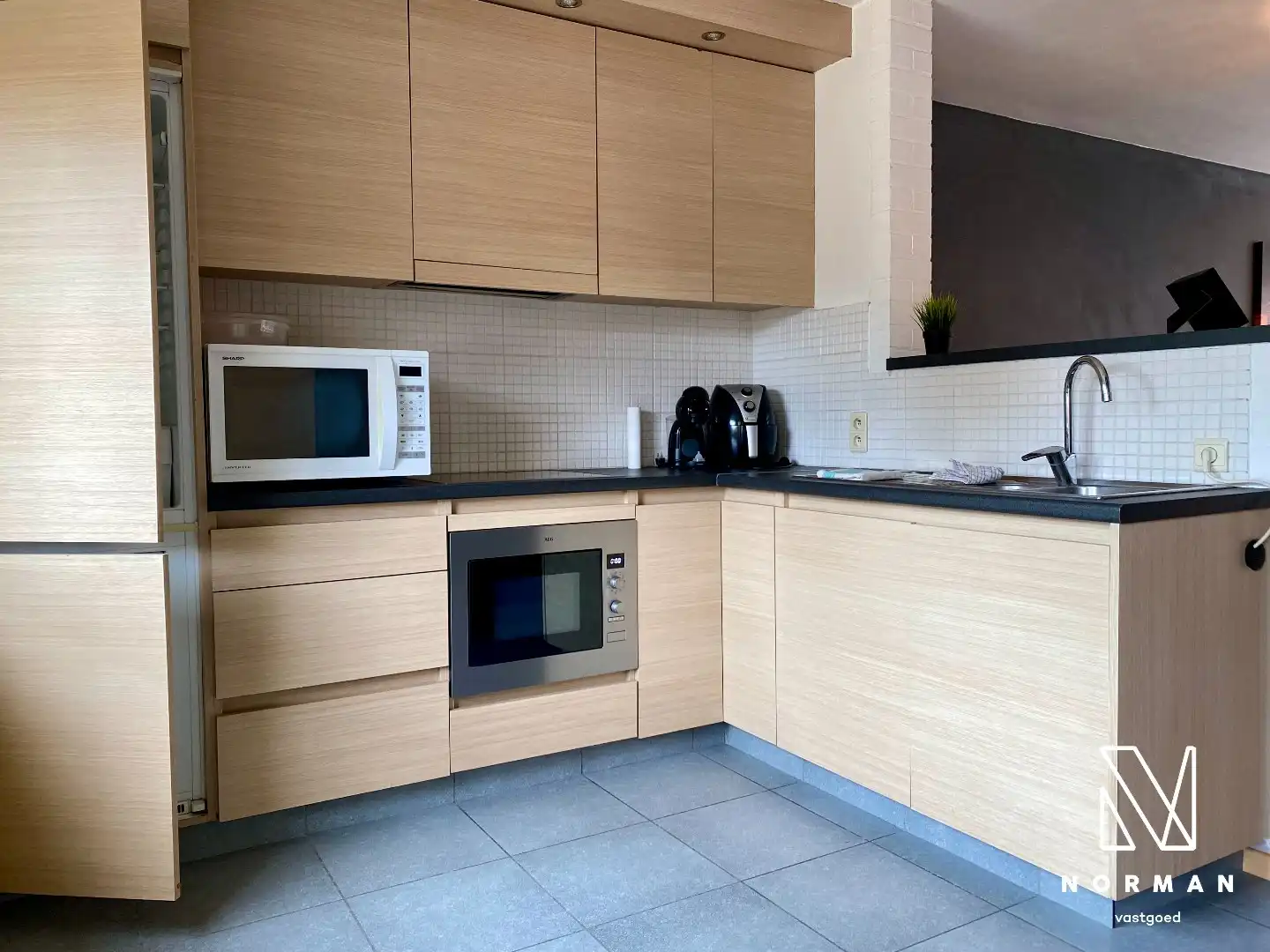 Instapklare bel-etagewoning in Kuurne met zonnig terras foto 9