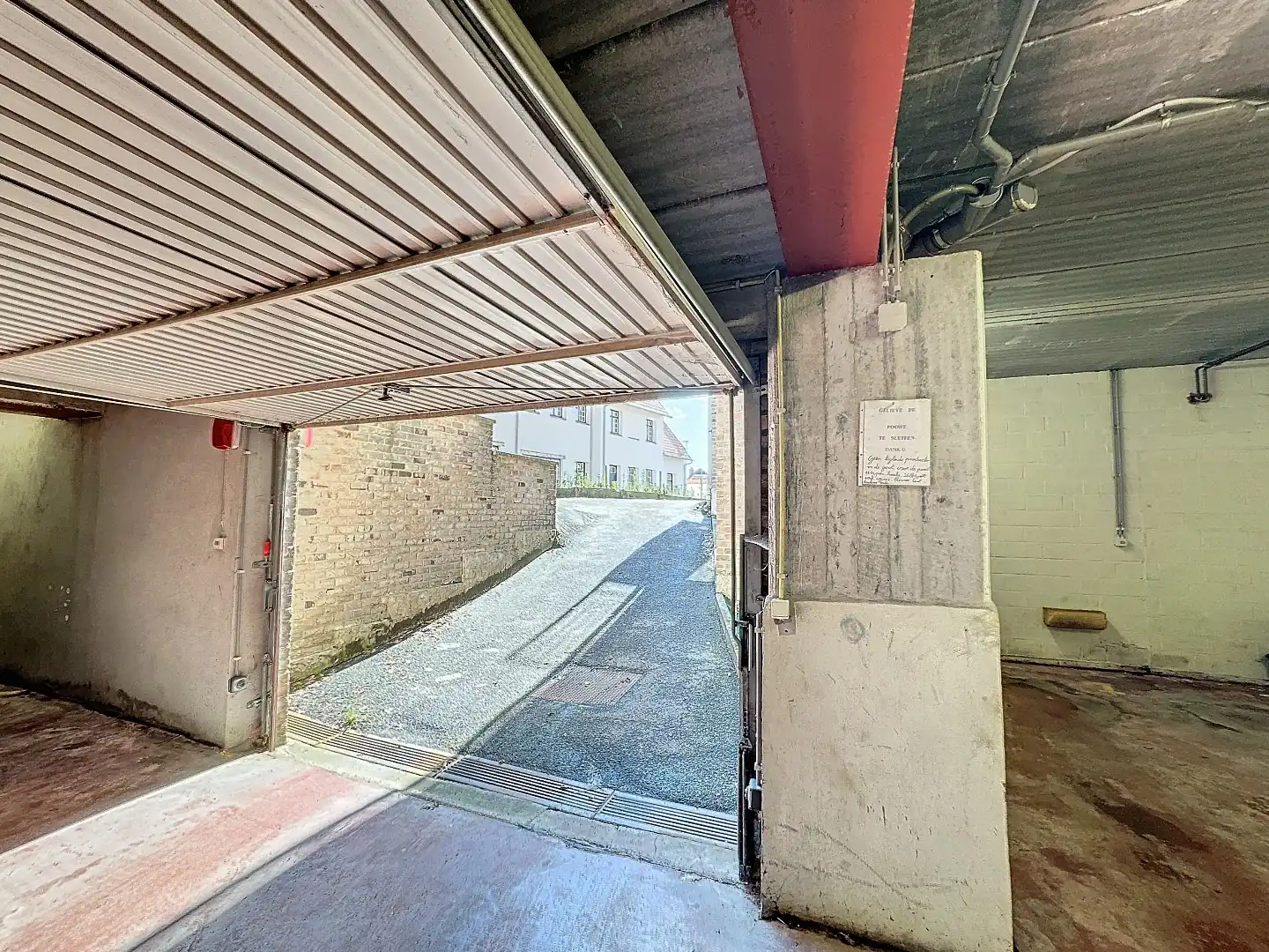 Gezellig appartement met 2 slaapkamers in het hart van Otegem foto 8