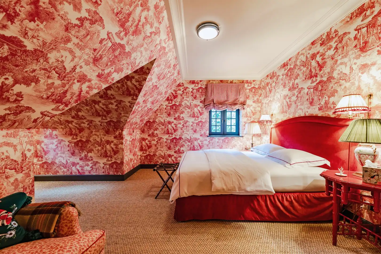 AN EXCEPTIONAL ENGLISH TUDOR RESIDENCE — SCHOTEN, ANTWERP foto 25