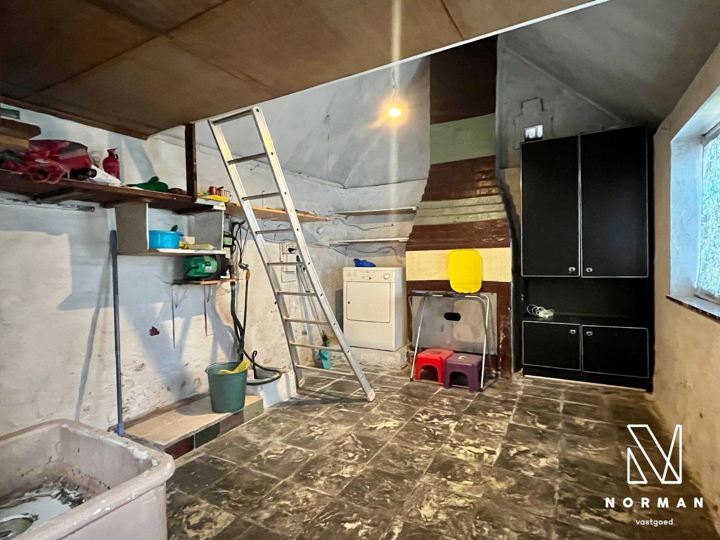 Half open woning te koop op ruim perceel in Ingelmunster!  foto 16