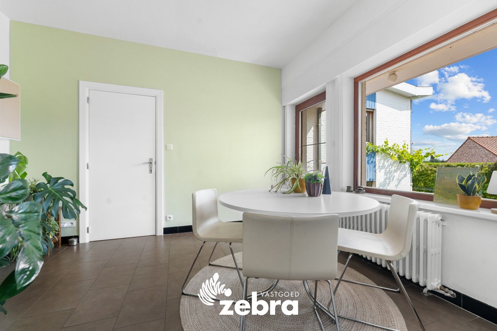 Instapklare villa met karakter op royaal perceel van 1392 m² nabij centrum Roeselare! foto 11