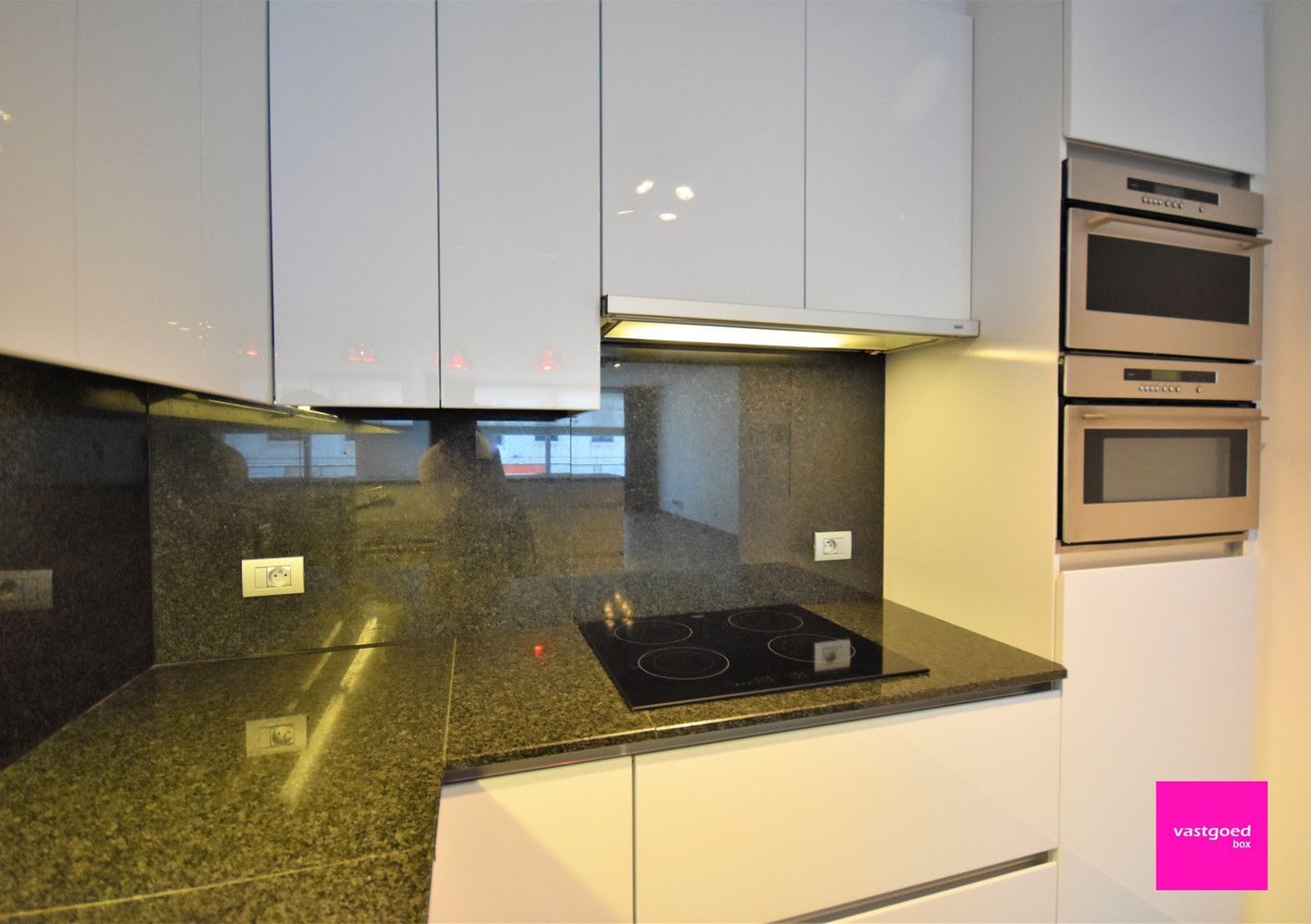 Stijlvol appartement met groot zonneterras, centrum Oostende foto 5