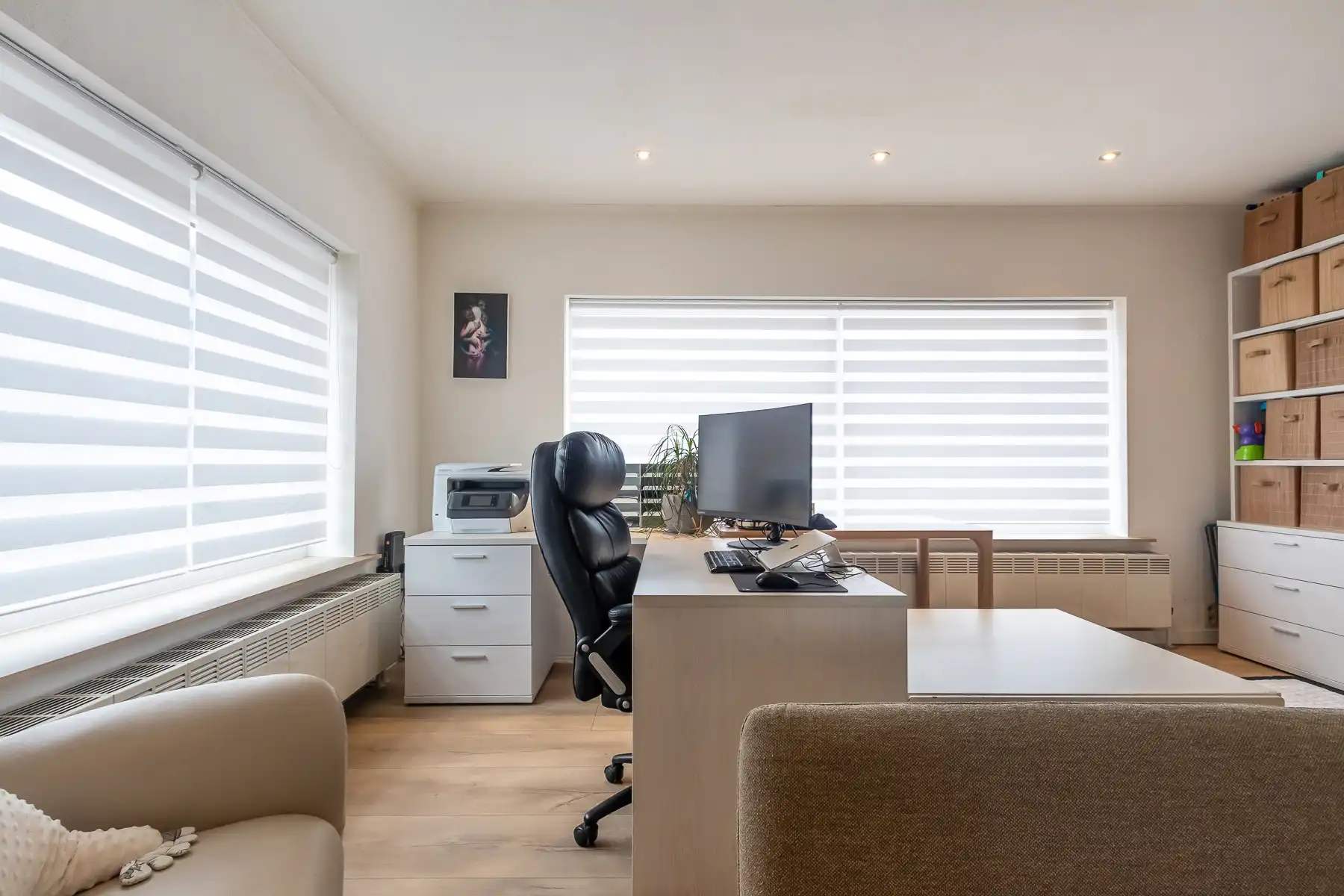 Ruime, gerenoveerde gezinswoning met 3 slaap- en 2 badkamers foto 7