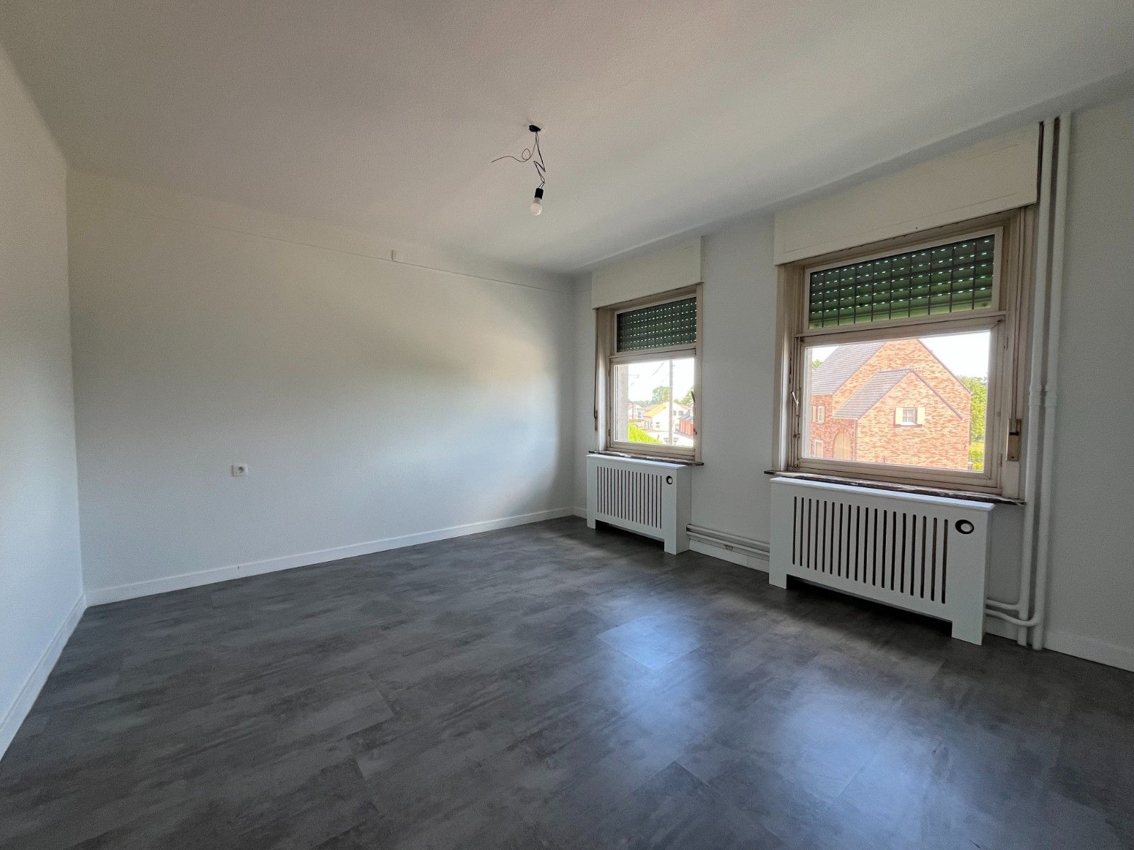Te Huur: Karaktervolle, gerenoveerde woning met 6 slaapkamers in Kruisem foto 14