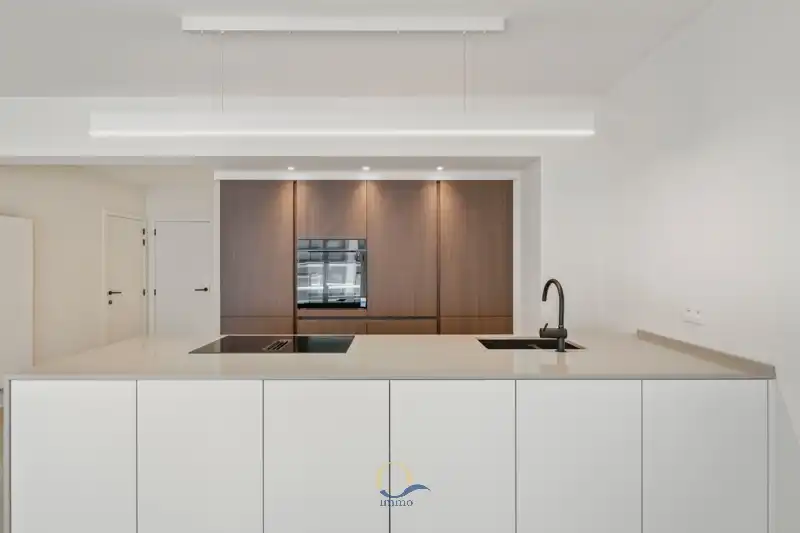 Royaal 2 slpk app. dat eerder dit jaar aan een complete make-over werd onderworpen ! foto 6