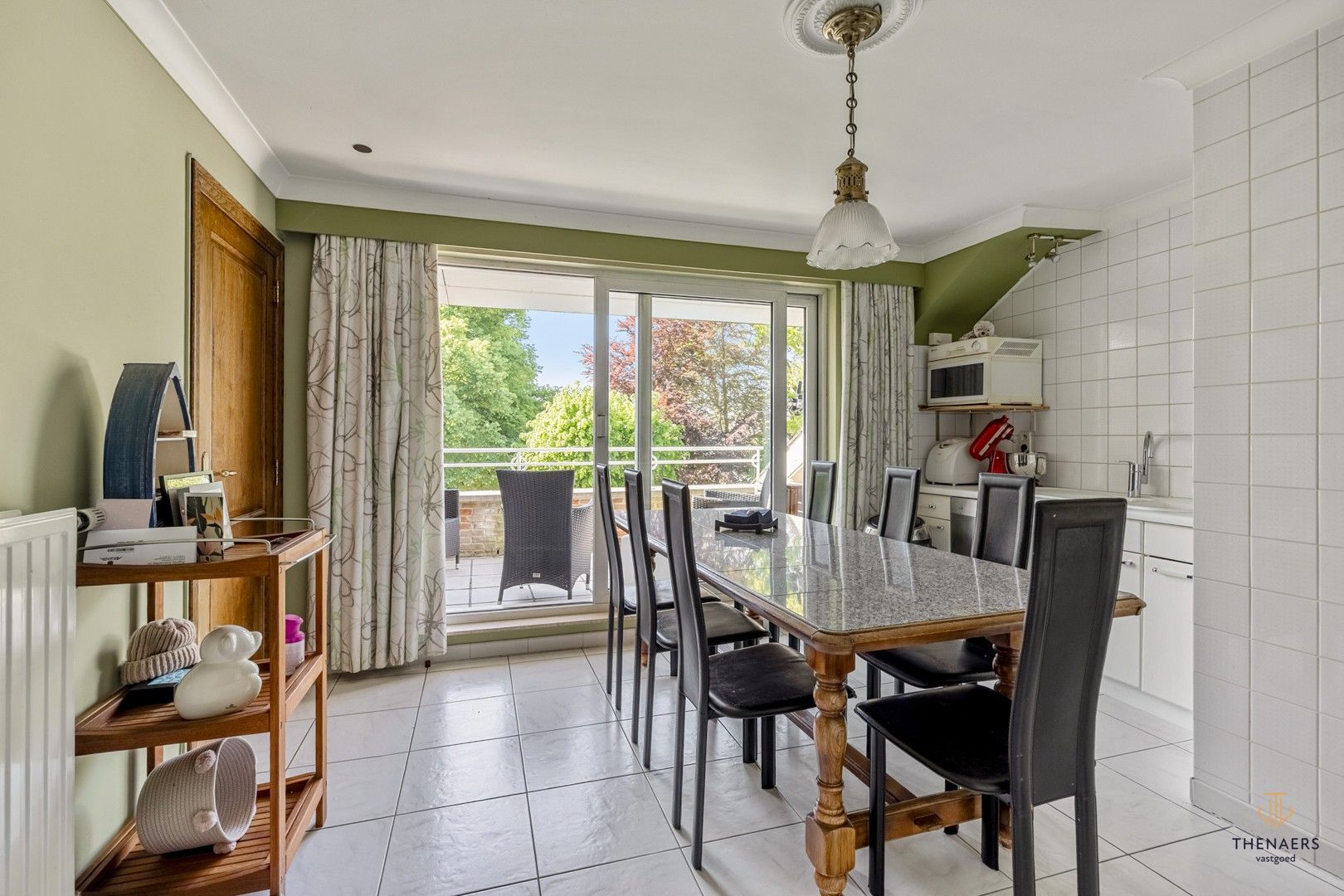 Ruimte, rust én de stad om de hoek – wonen in hartje Sint-Truiden! foto 10