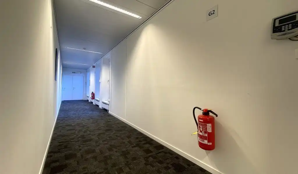 Instapklare kantoren te huur vlakbij E19 in Kontich foto 10