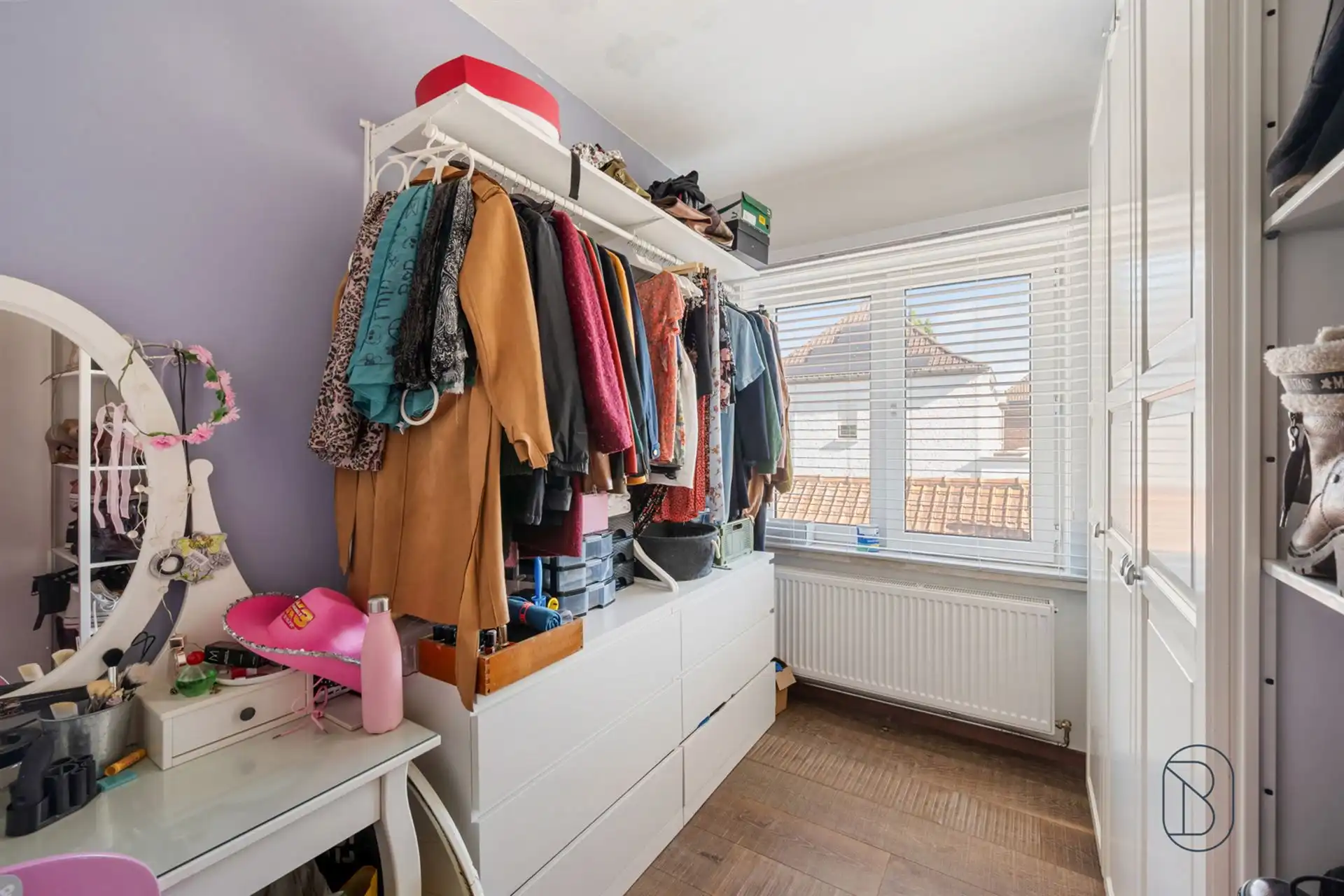 Gezellige instapklare woning met 3 slpk, koer en tuintje foto 19