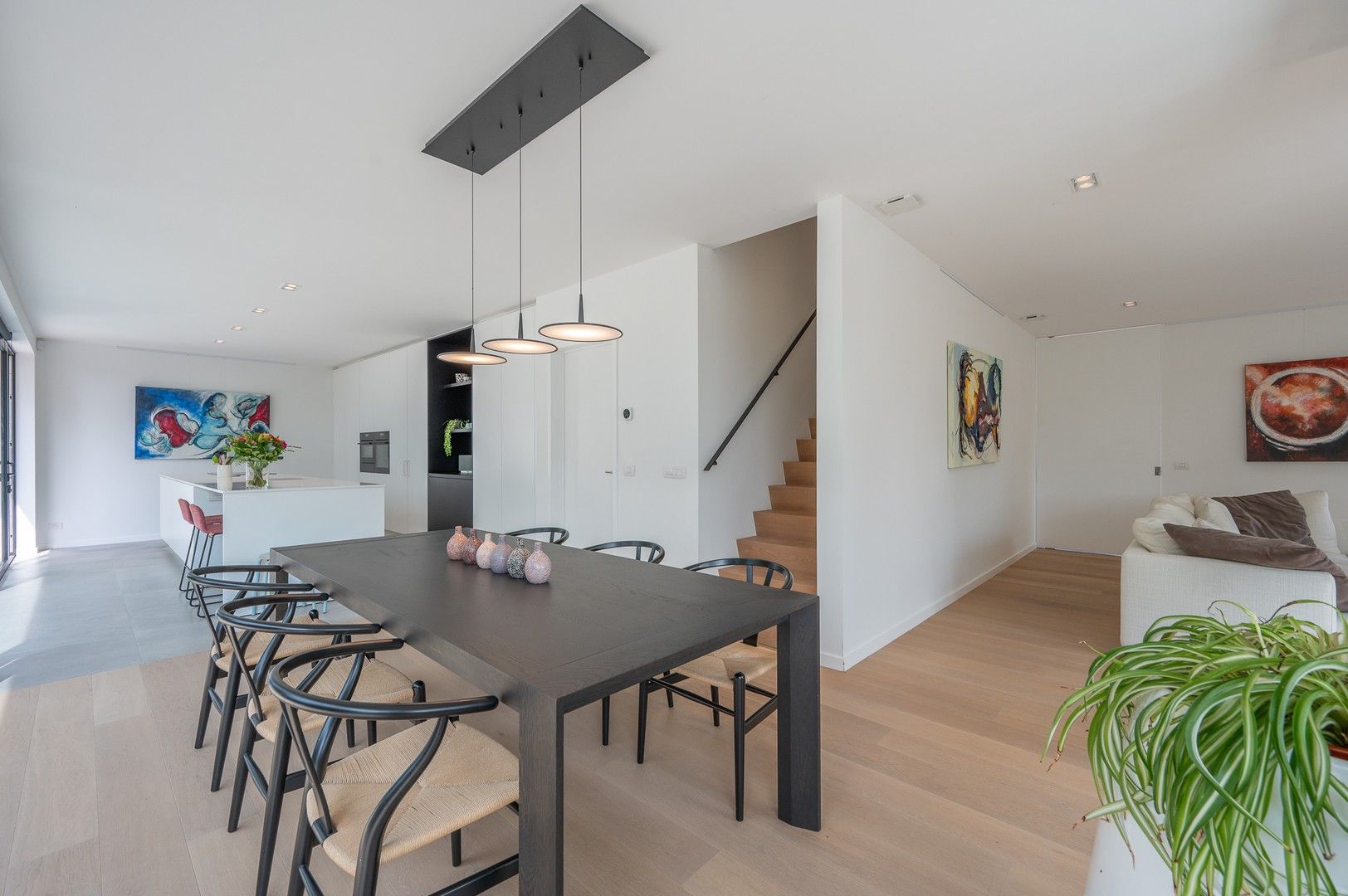 Prachtige hedendaagse villa met zonnige tuin en terrassen op fietsafstand van de zee. foto 7