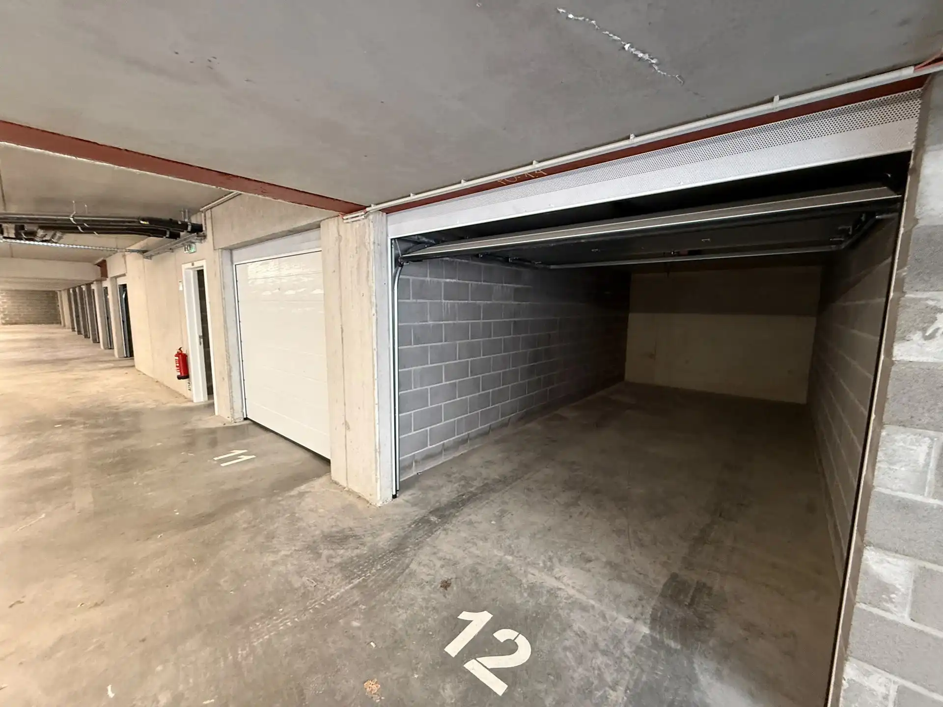 Gelijkvloers appartement met 2 slaapkamers op een Top locatie foto 13
