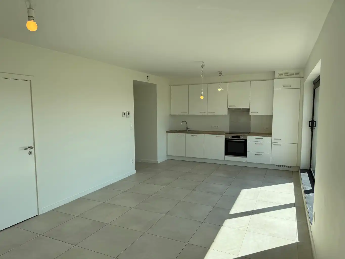 Duplex 1ste + 2de verd. met 2 slpks, terras en staanplaats foto 5