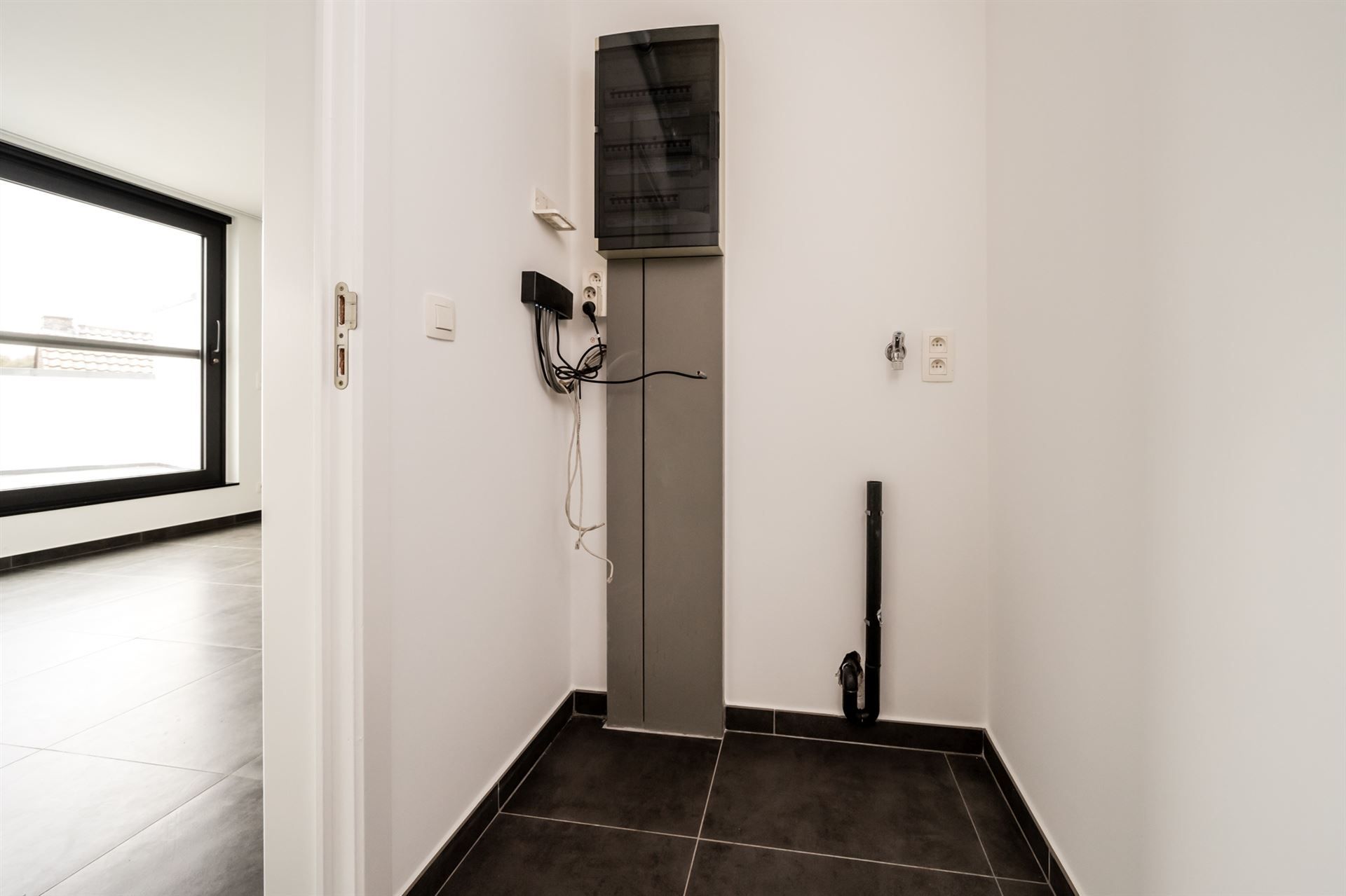 Modern appartement met 2 slpk & terras, in hartje Walem foto 9