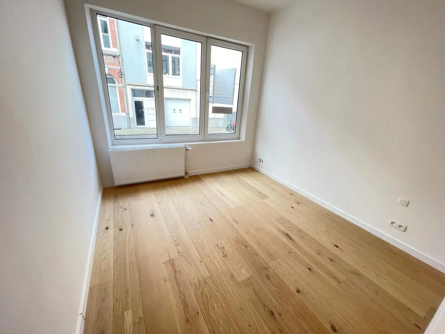 VERHUURD APPARTEMENT foto 8