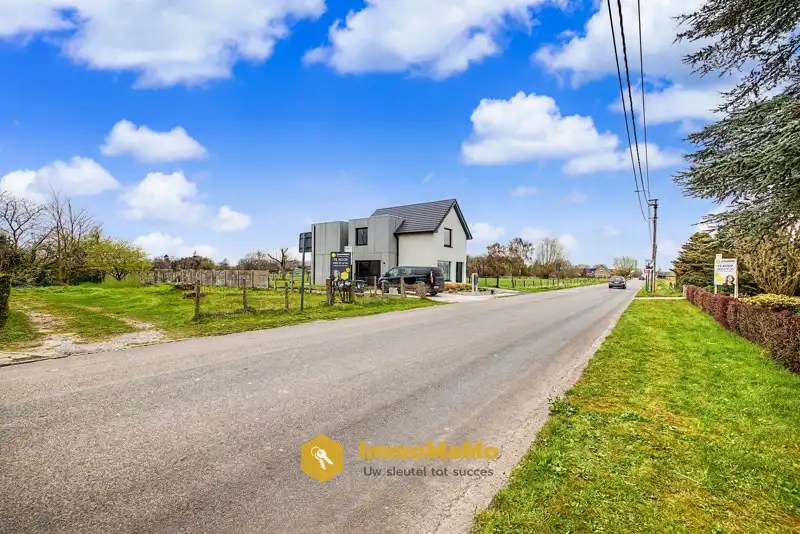 BOUWGROND TE KOOP IN WACHTEBEKE - RUSTIGE EN CENTRALE LIGGING foto 6