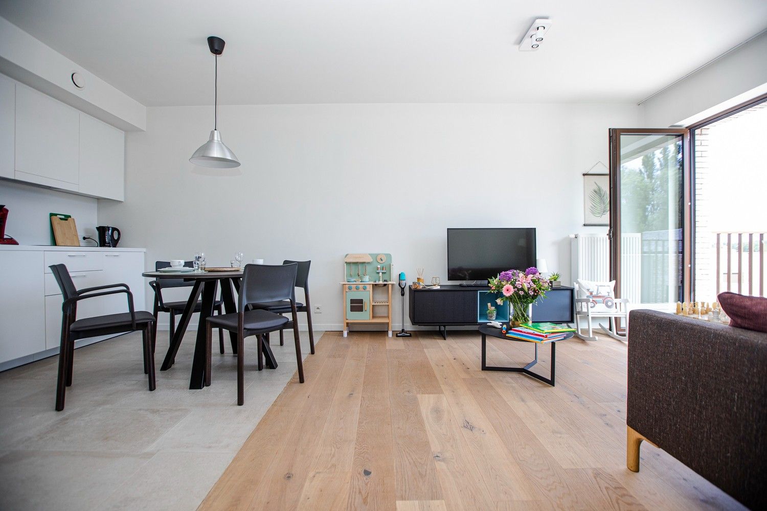 Zorgeloos wonen voor 65 plussers! foto 2