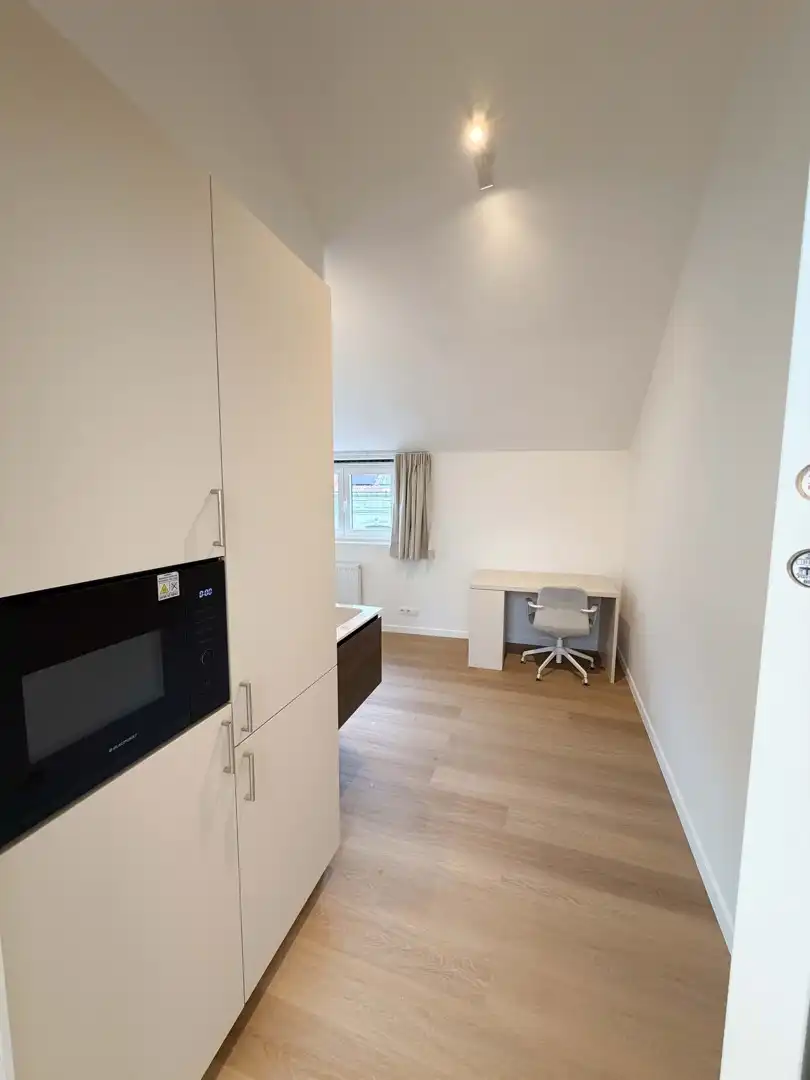 Vernieuwbouw studentenkamer privé sanitair foto 5