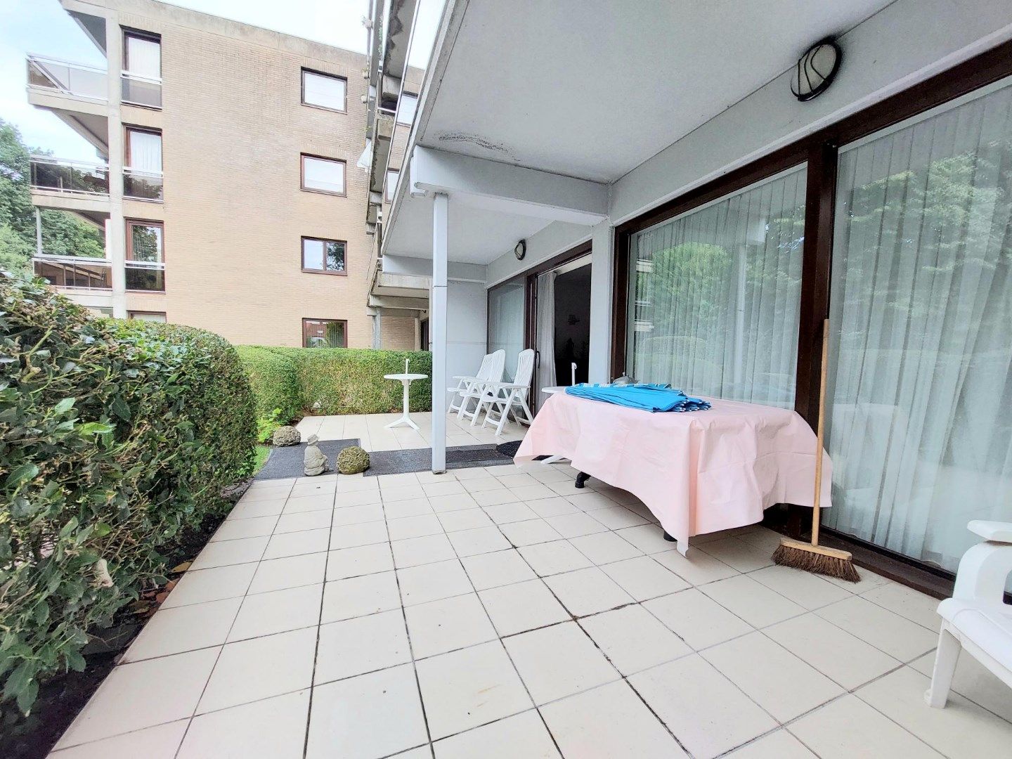 Mooi gelegen gelijkvloersappartement foto 2