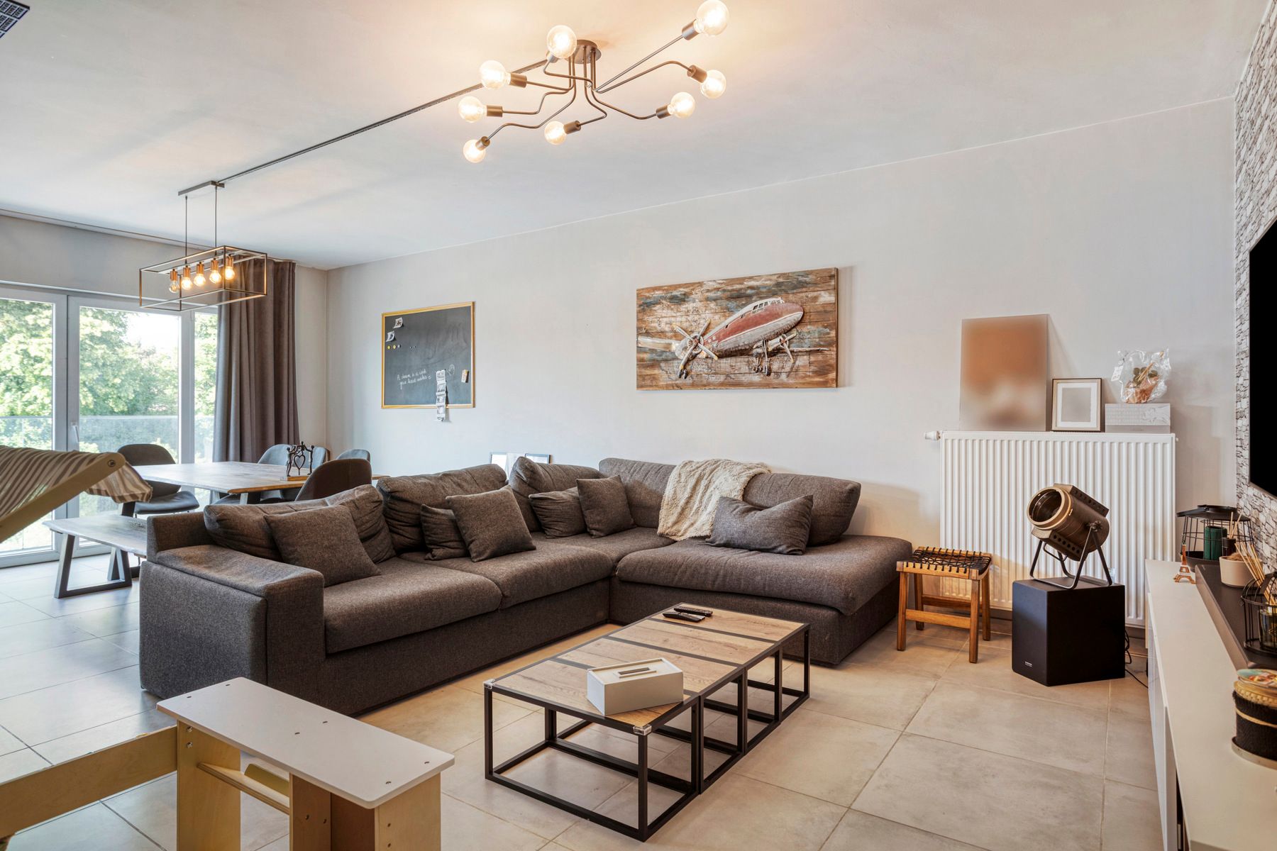 Gerenoveerd 2-slaapkamer appartement op centrale ligging foto 2
