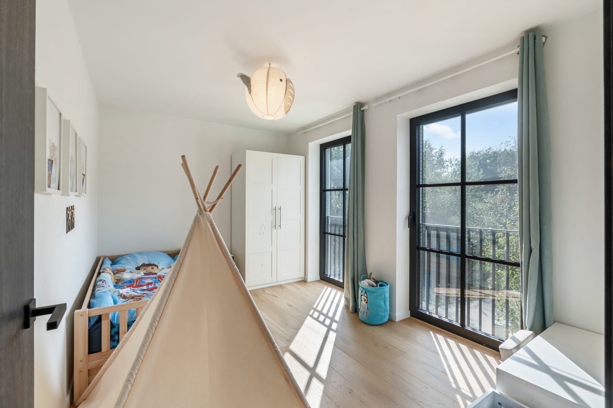 Exclusieve nieuwbouwwoning met verfijnde afwerking en ruime tuin! foto 13