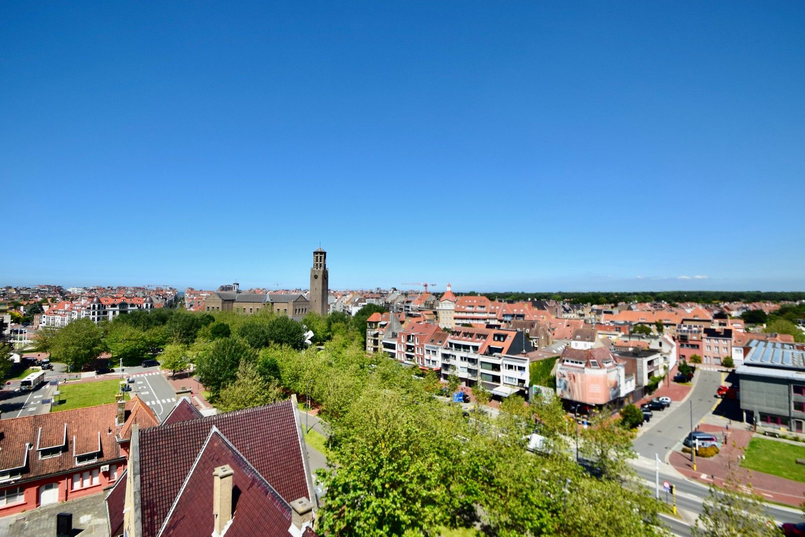 Nieuwbouw appartement genietend van panoramische zichten gelegen in de exclusieve residentie "The Tower" te Duinenwater. foto 13