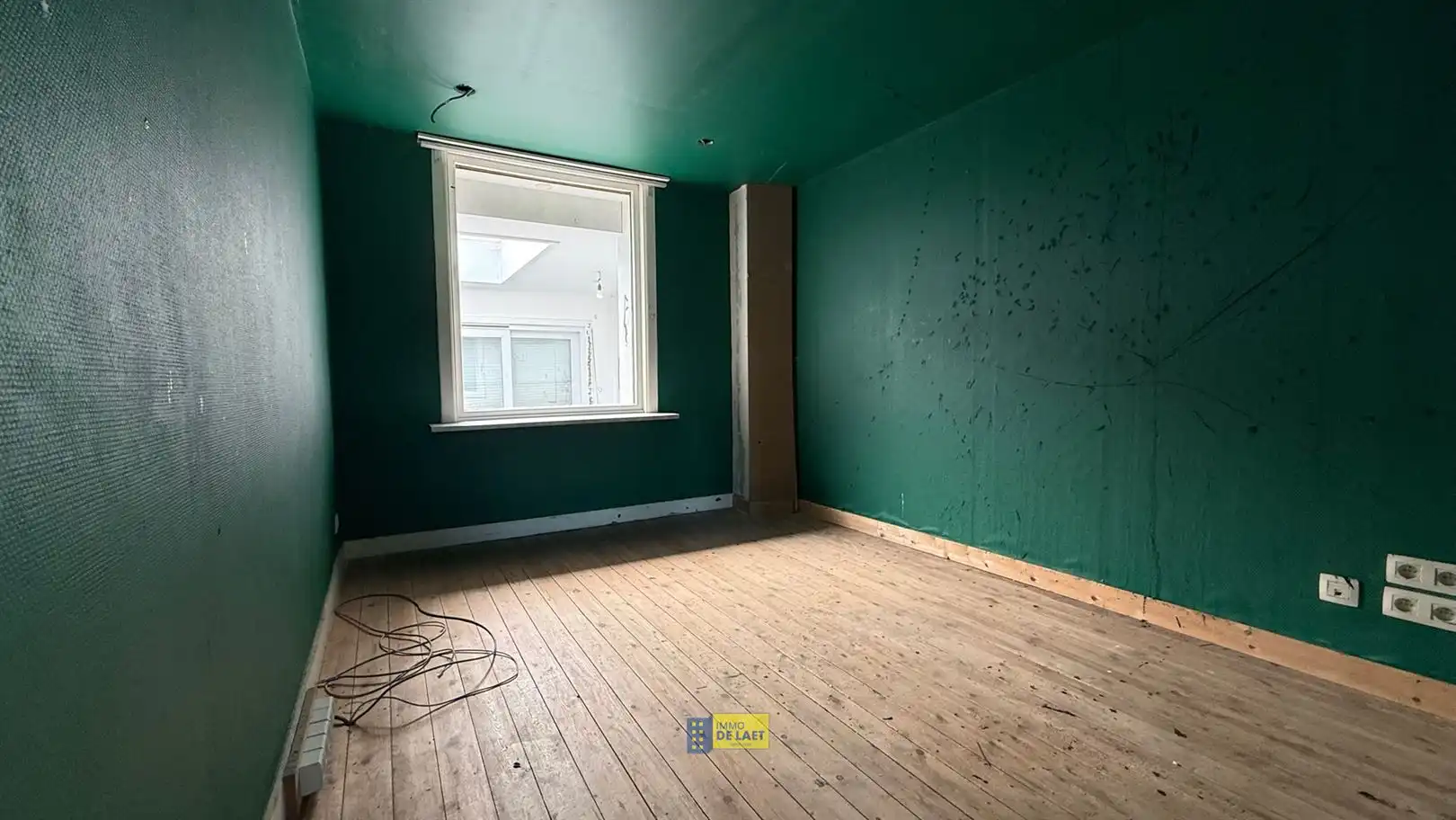 HOB met 4 slaapkamers en grote tuin foto 4