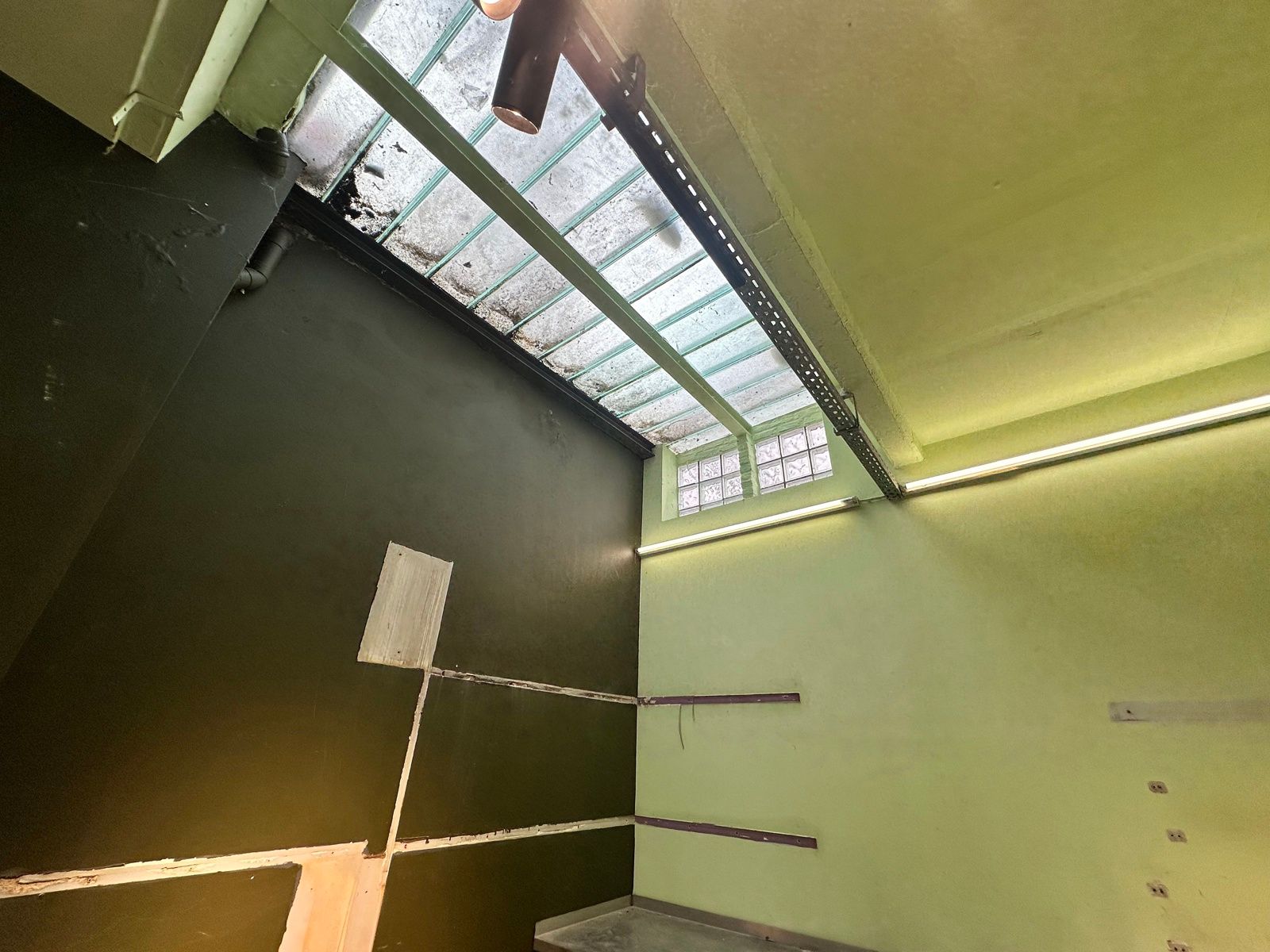 Handelspand te huur op toplocatie in ’t Zuid foto 7