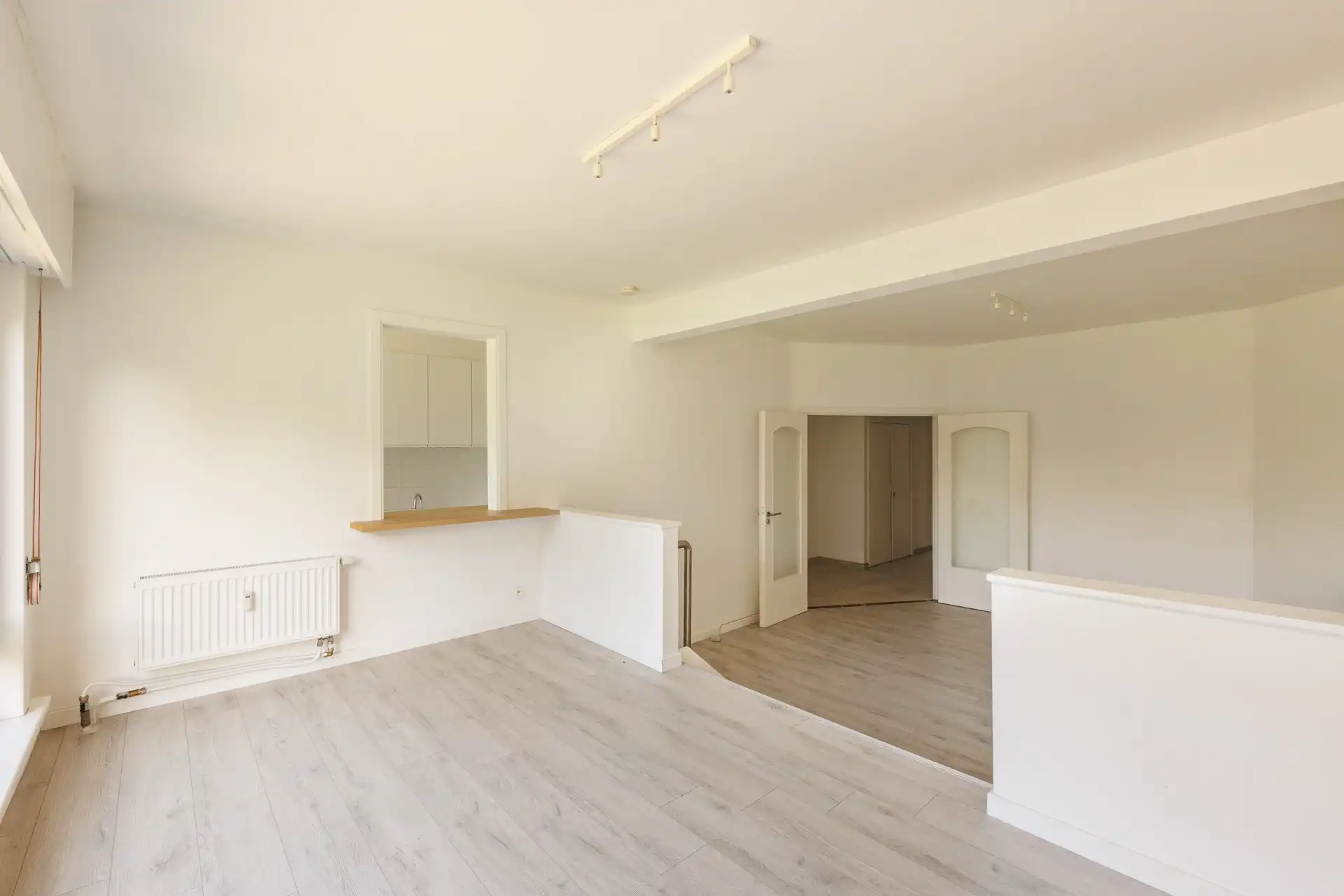 Instapklaar 2-slaapkamerappartement met terras en EPC-B foto 5