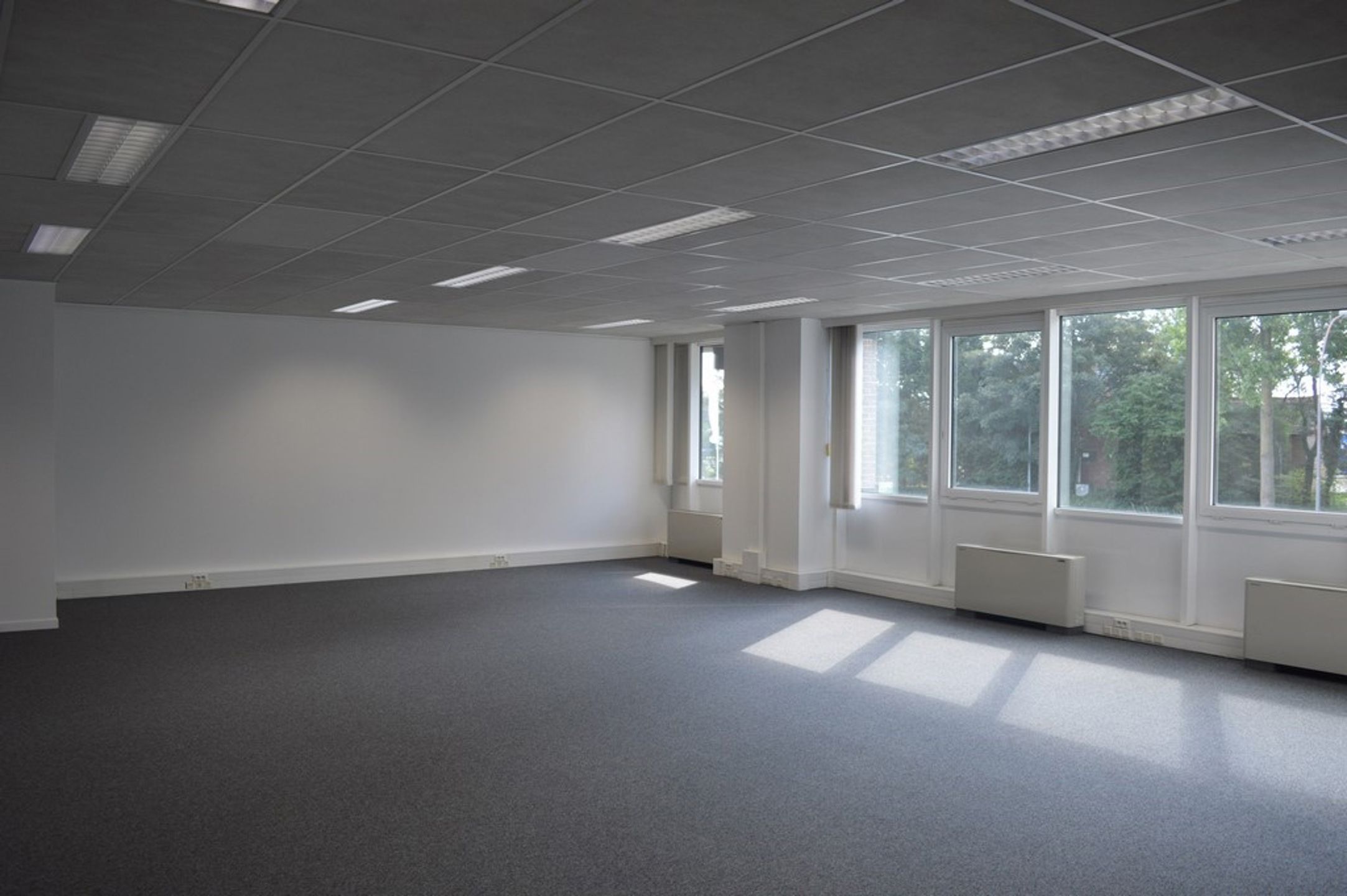 Kantoren te huur 271m² foto 4