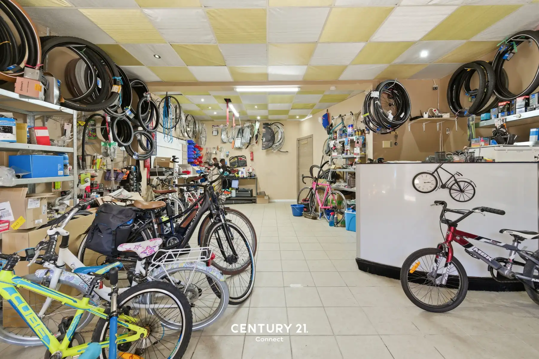 Multifunctionele woning in hartje Sint-Joris-Weert foto 6