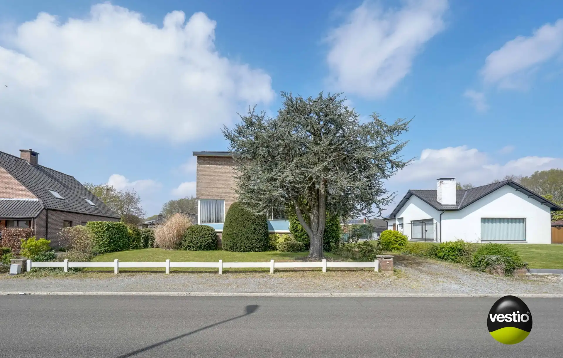 RUSTIG GELEGEN WONING OP 9,64 ARE foto 37