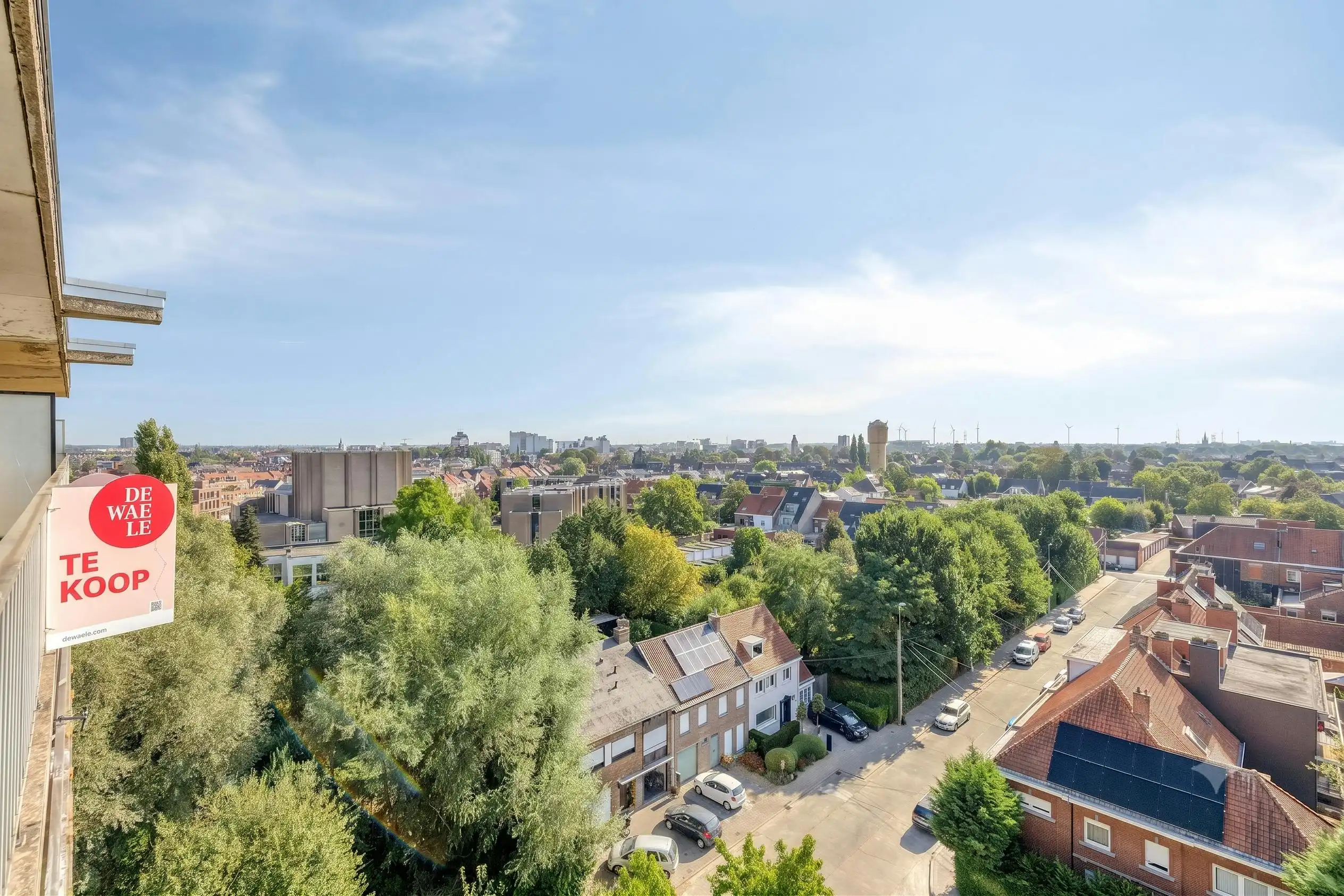 Instapklaar appartement op de 8ste verdieping met ruim terras en open uitzicht foto 11