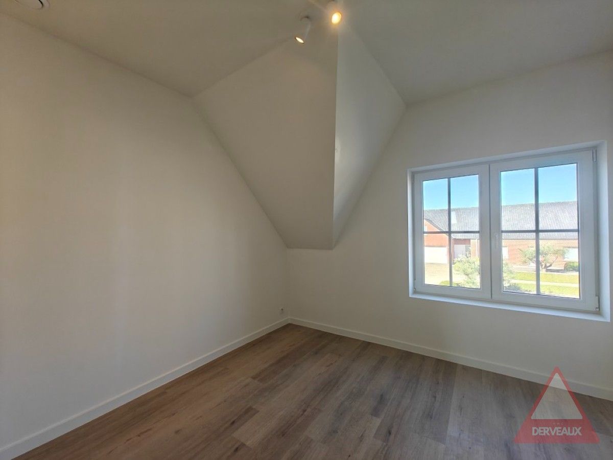 Ledegem - Halfopen instapklare woning foto 14