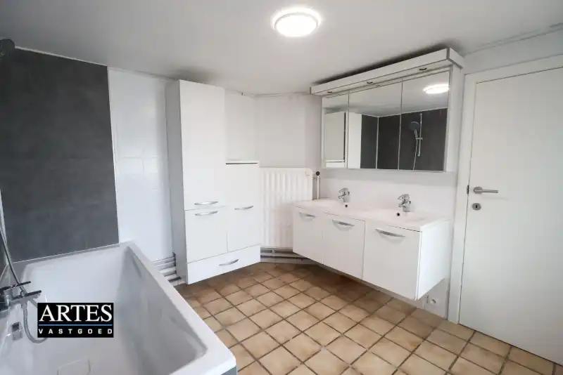 Woning met 4 slaapkamers in Bret-Gelieren foto 8