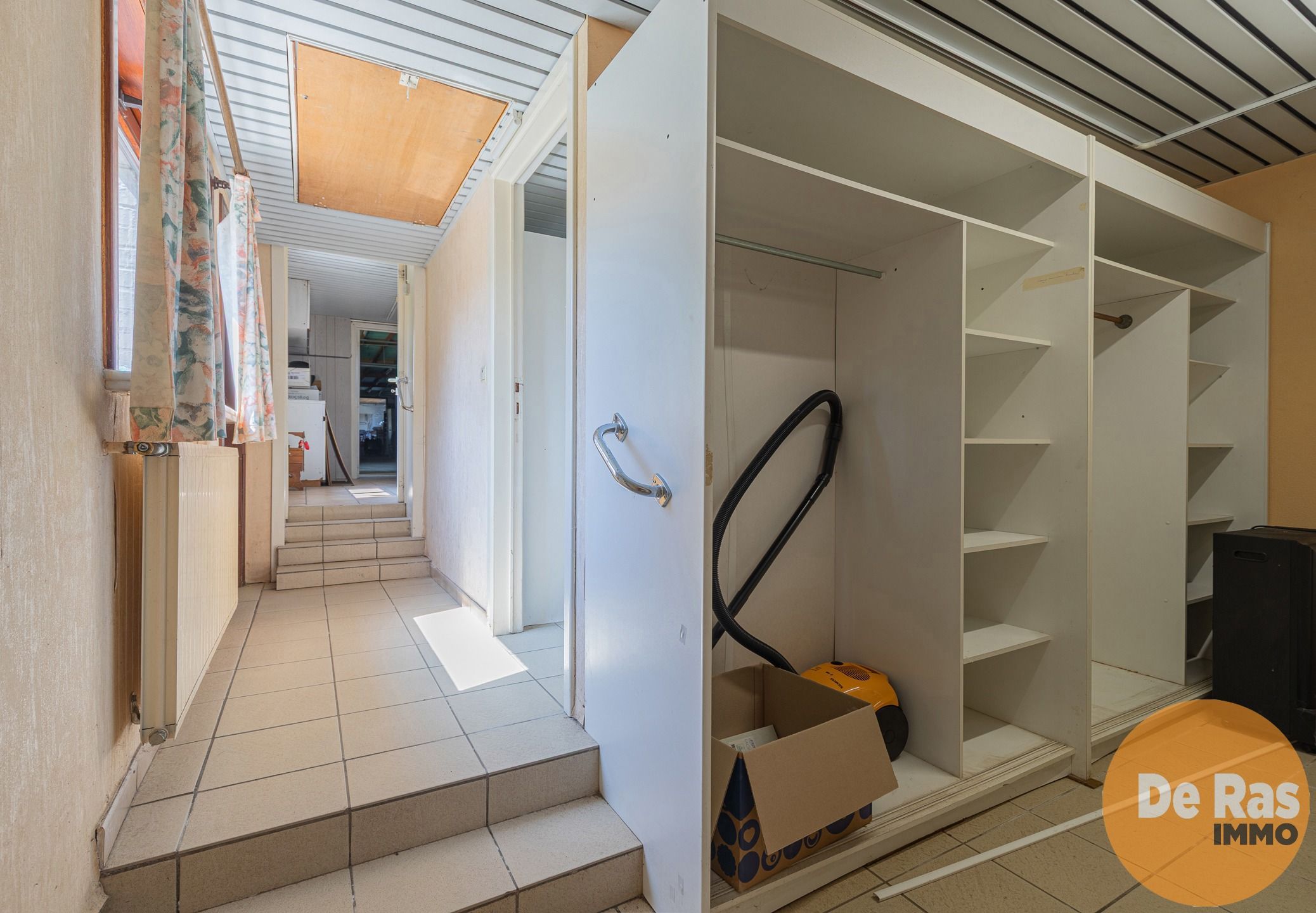 WOUBRECHTEGEM–Solide woning met loods in landelijke omgeving foto 20