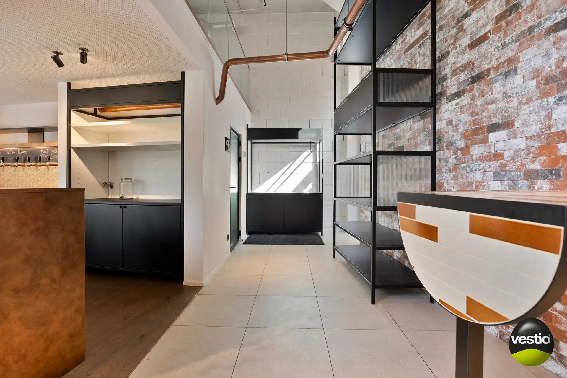 Polyvalent handelspand van ca. 245 m² op strategische locatie in centrum Hasselt. foto 10