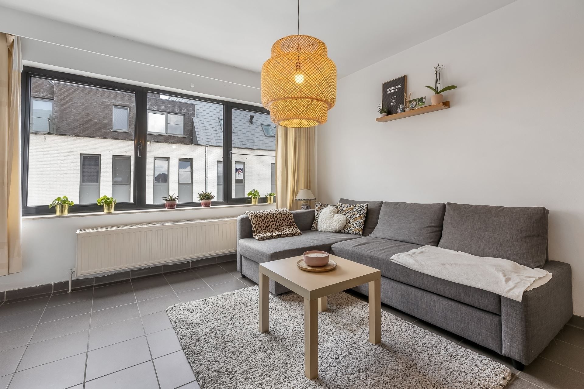 Opbrengsteigendom met 4 verhuurde appartementen en bouwgrond foto 5