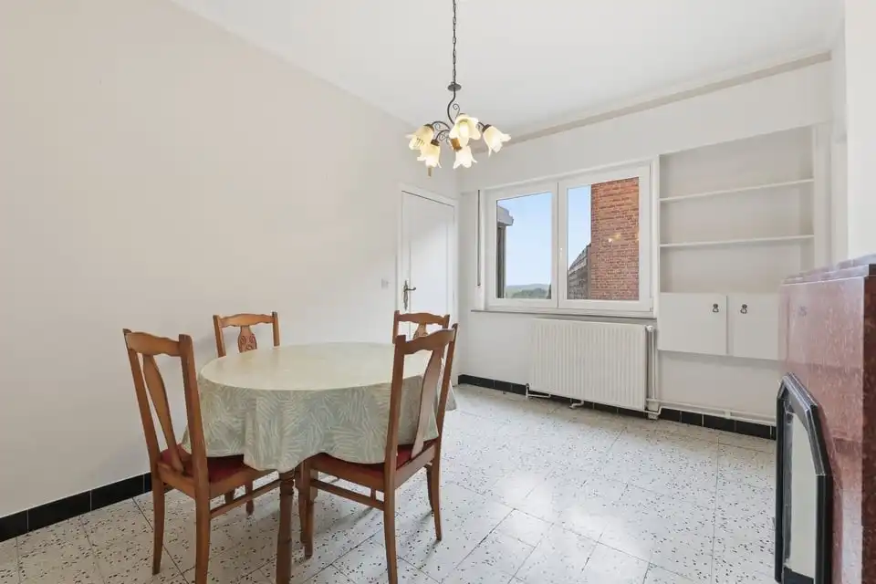 OP TE FRISSEN GEZINSWONING MET GARAGE OP EEN RUIM PERCEEL VAN 10A IN GINGELOM foto 15