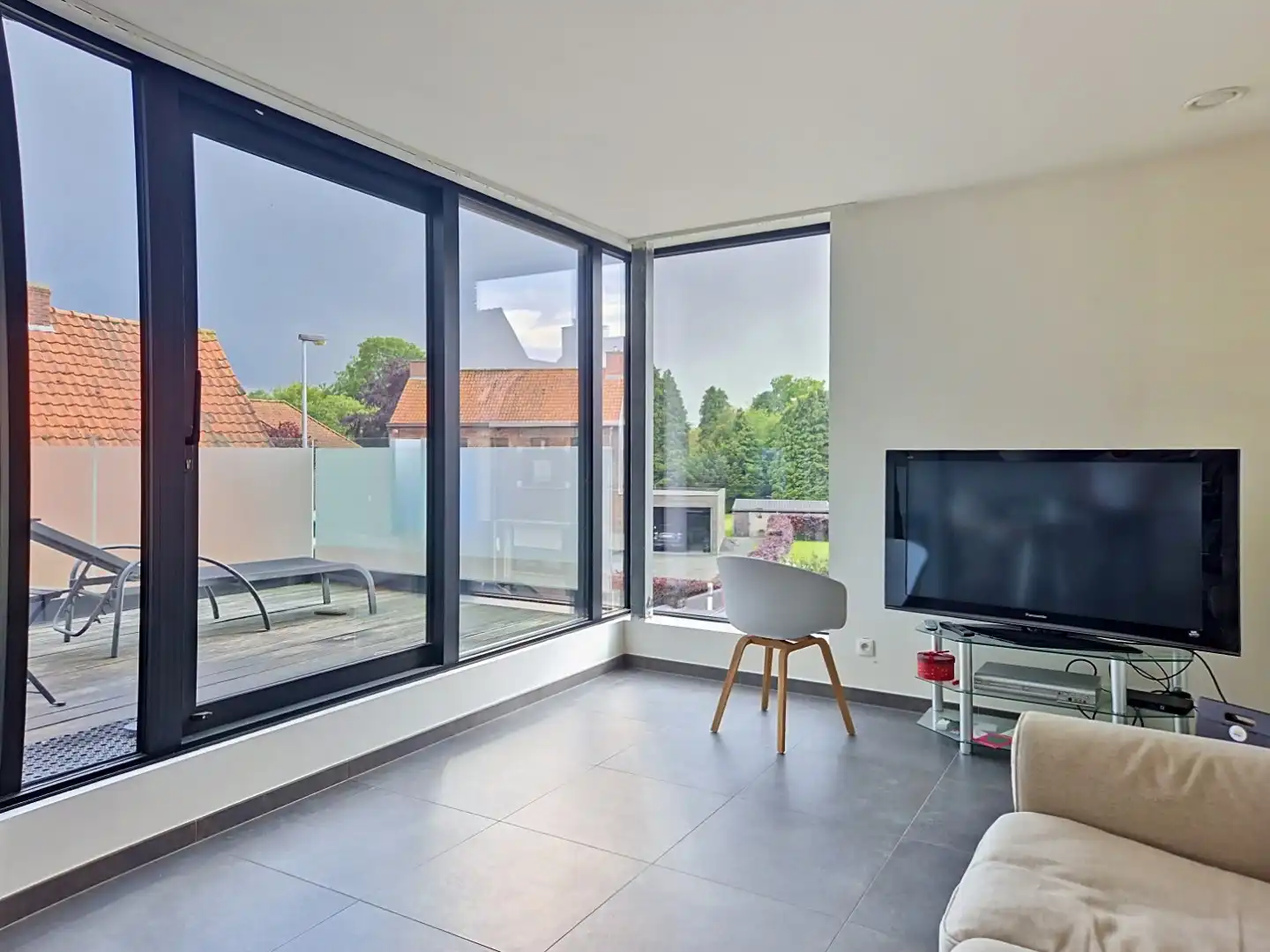Appartement met 2 slpks en garage foto 2