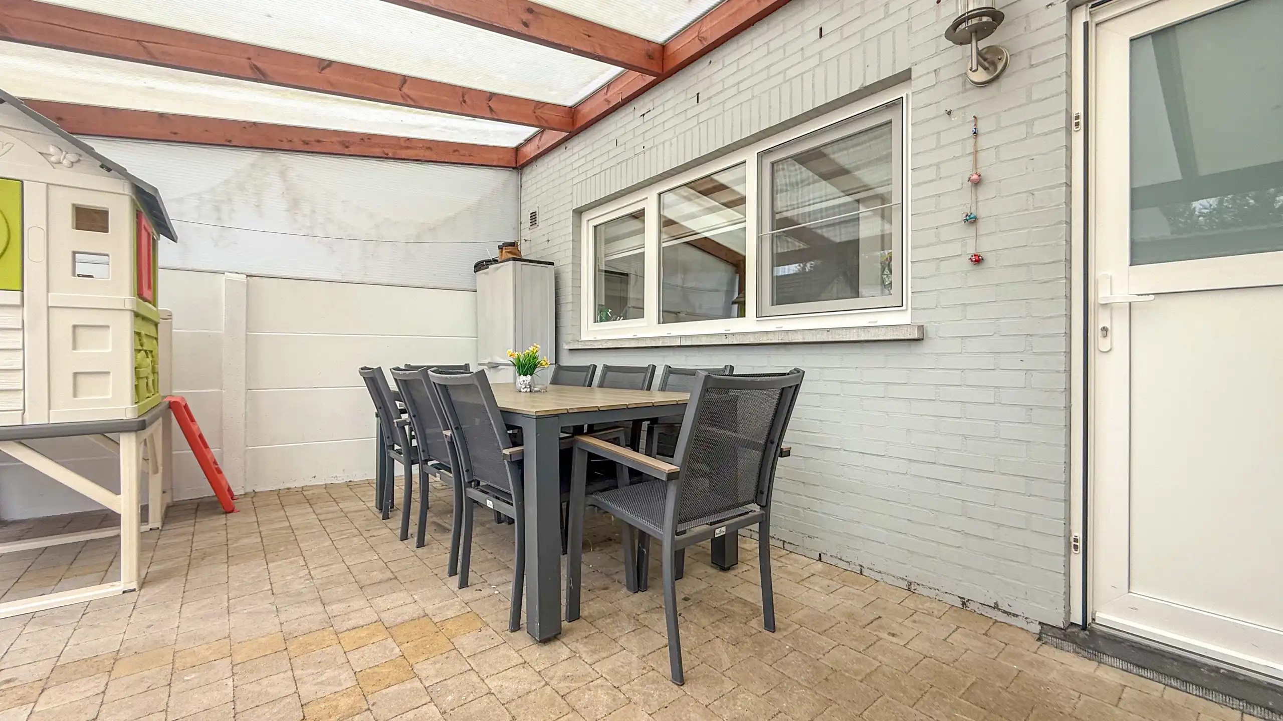 Gezinswoning met 4 slaapkamers centraal in Heusden! foto 38