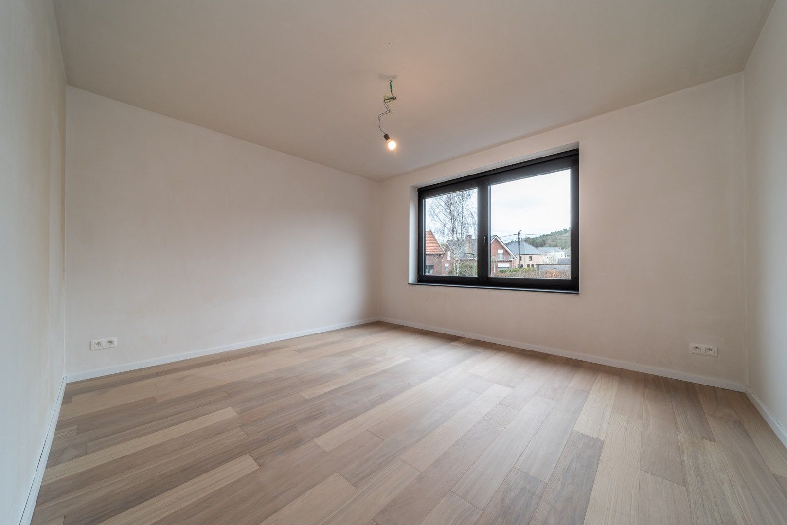 Prachtige halfopen nieuwbouwwoning te Sint-Joris-Weert ! foto 9