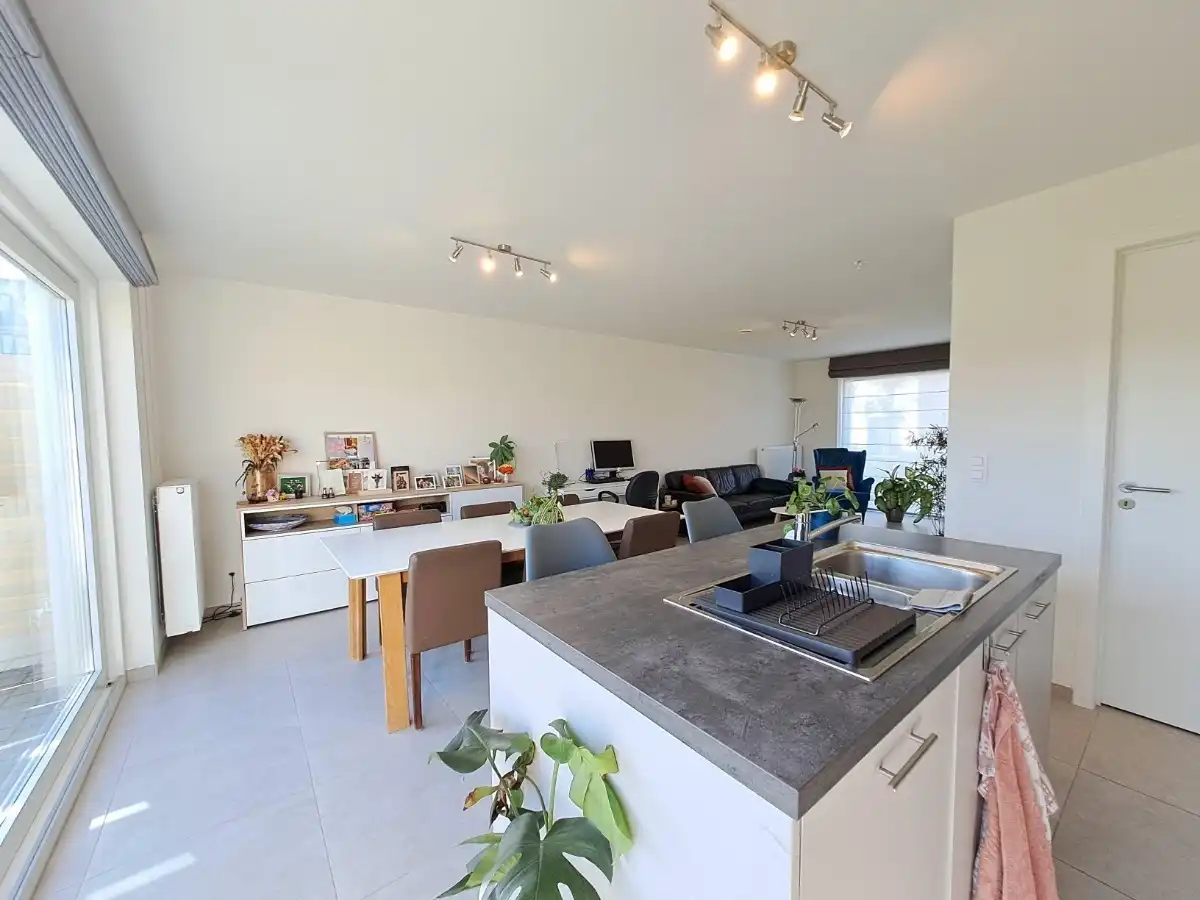 Energiezuinige en instapklare woning met 3 slaapkamers in Leanderhof te Zwevegem! foto 10